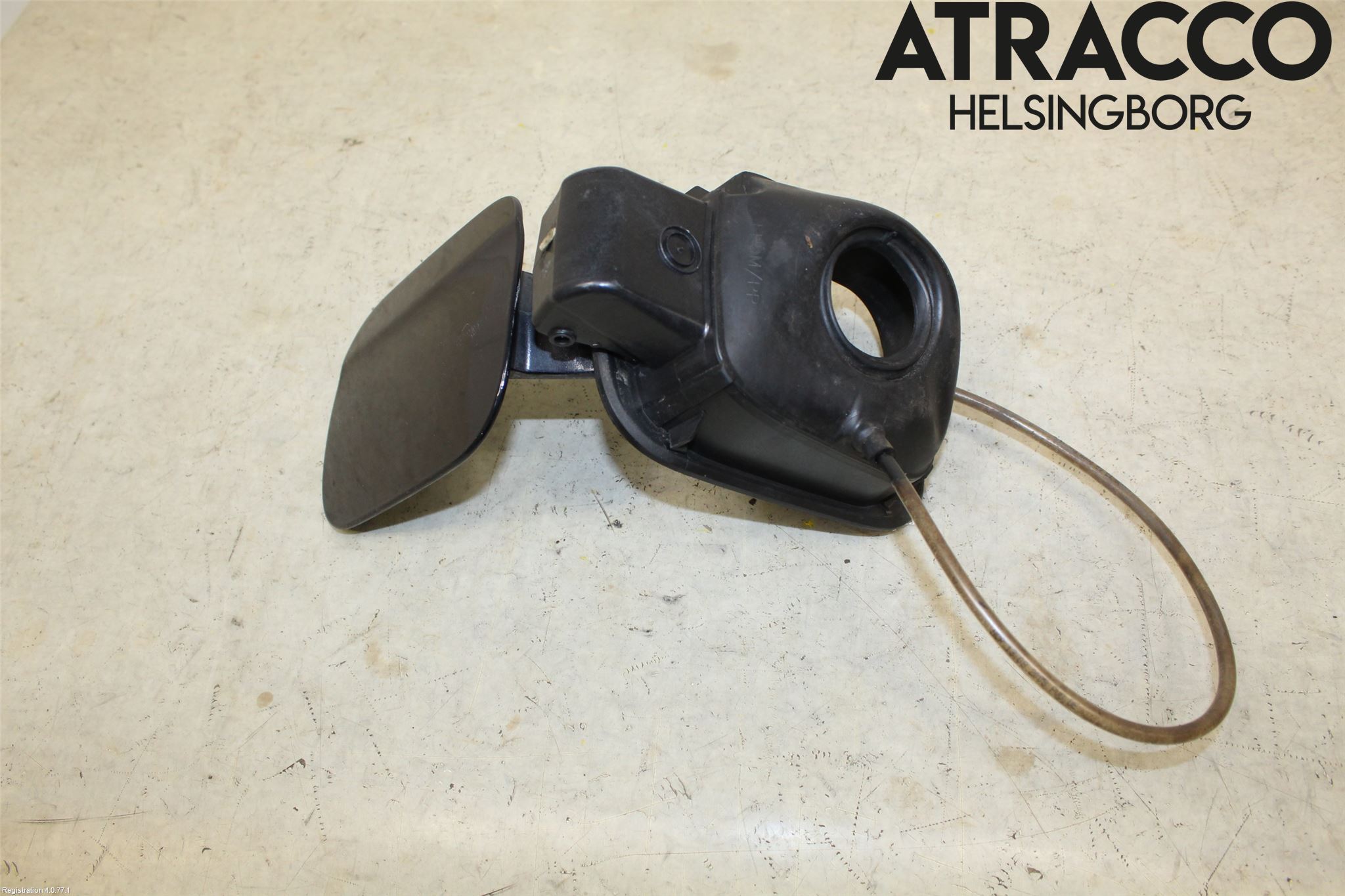 Volkswagen VW GOLF V 04-09 Tanklucka