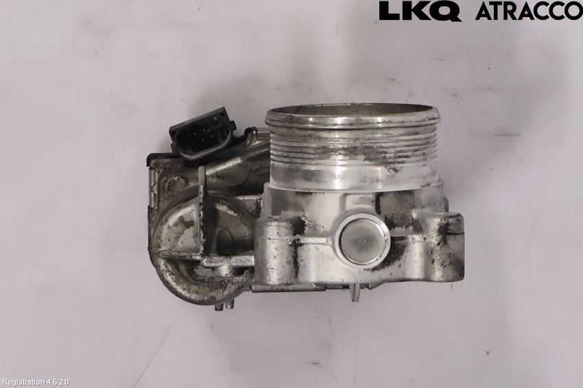 Volvo XC70 14-16 Injspjällhus