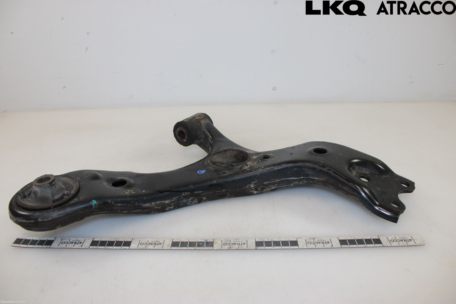 Toyota AURIS 13-19 Bärarm Fram Undre Hö