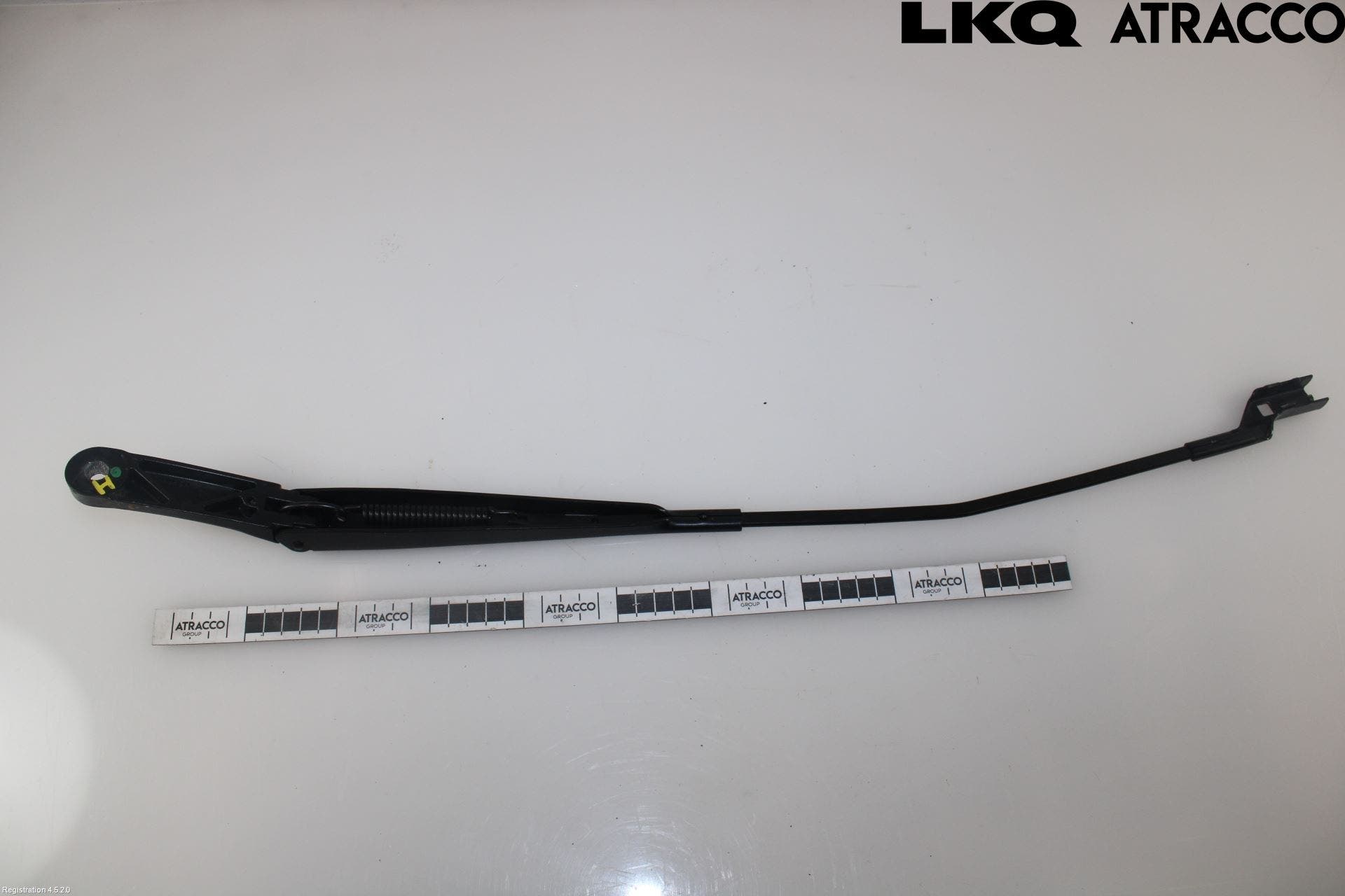 Volkswagen VW GOLF / E-GOLF VII 13-20 Torkararm Armar Vindruta