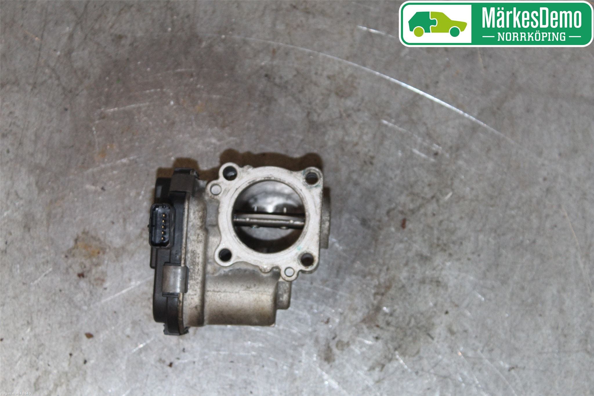 Volvo V60 11-13 Injspjällhus