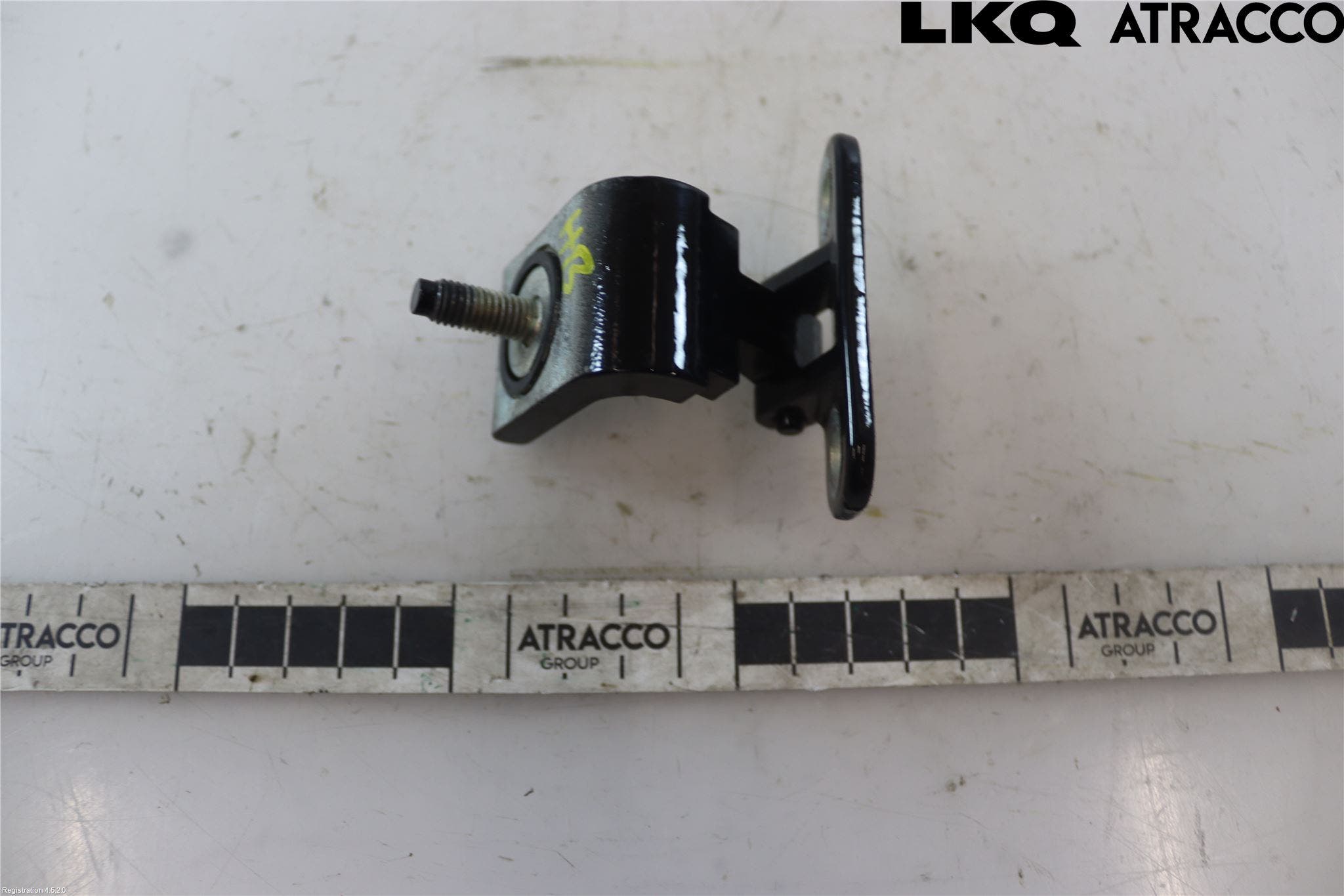 Audi A3/S3 8Y 21- Bakluckegångjärn Hö