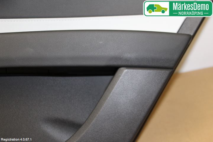 Seat LEON 13-20 Dörrklädsel Hö