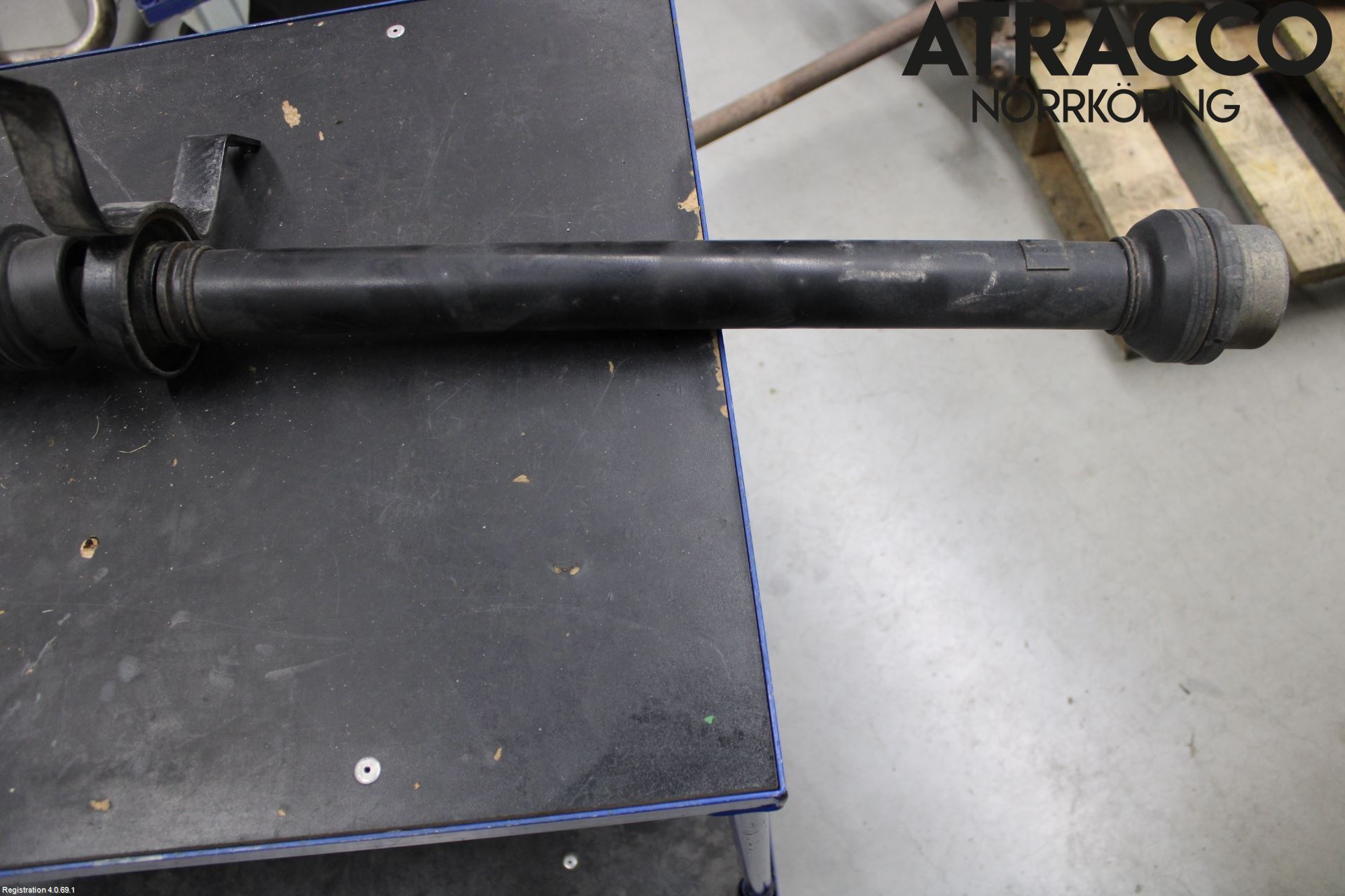 Audi A6 ALLROAD 12-18 Mellanaxel Komp