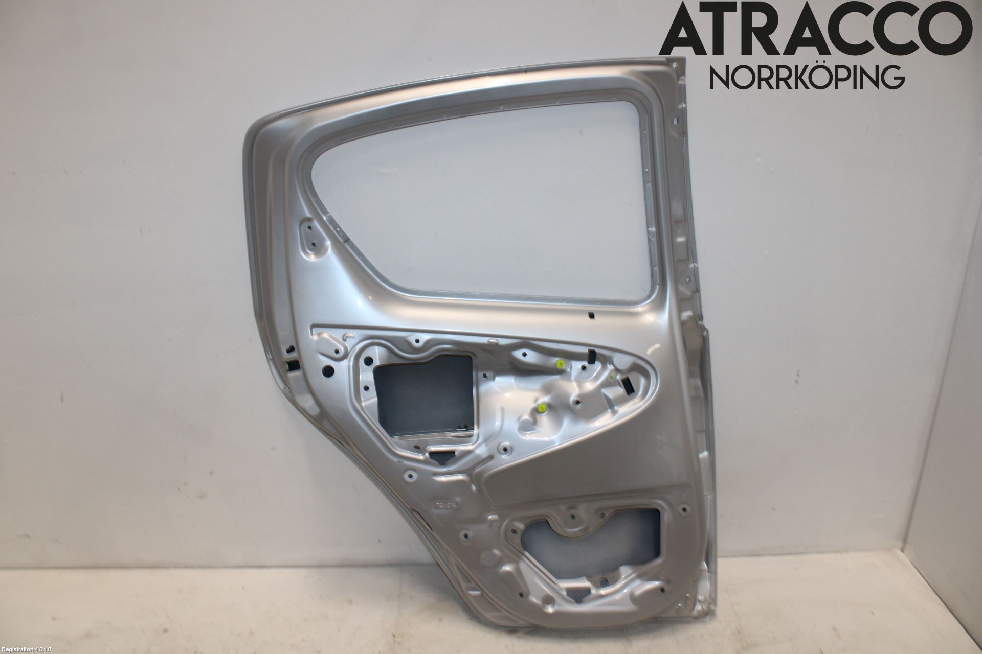 Toyota AYGO 06-14 Dörr Bak Vänster