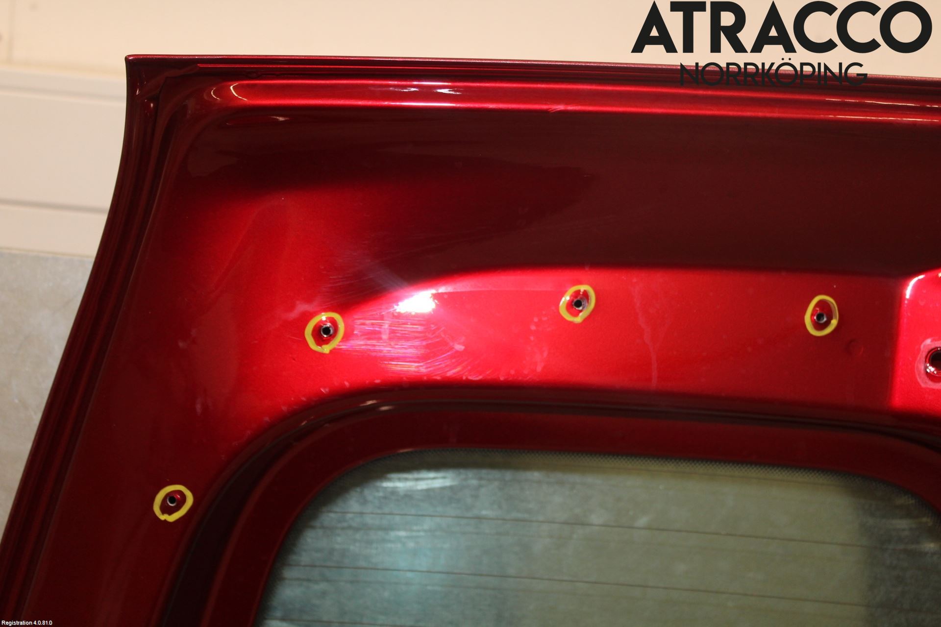 Volkswagen VW CADDY      04-10 Dörr Bak Van-Skåp Höger