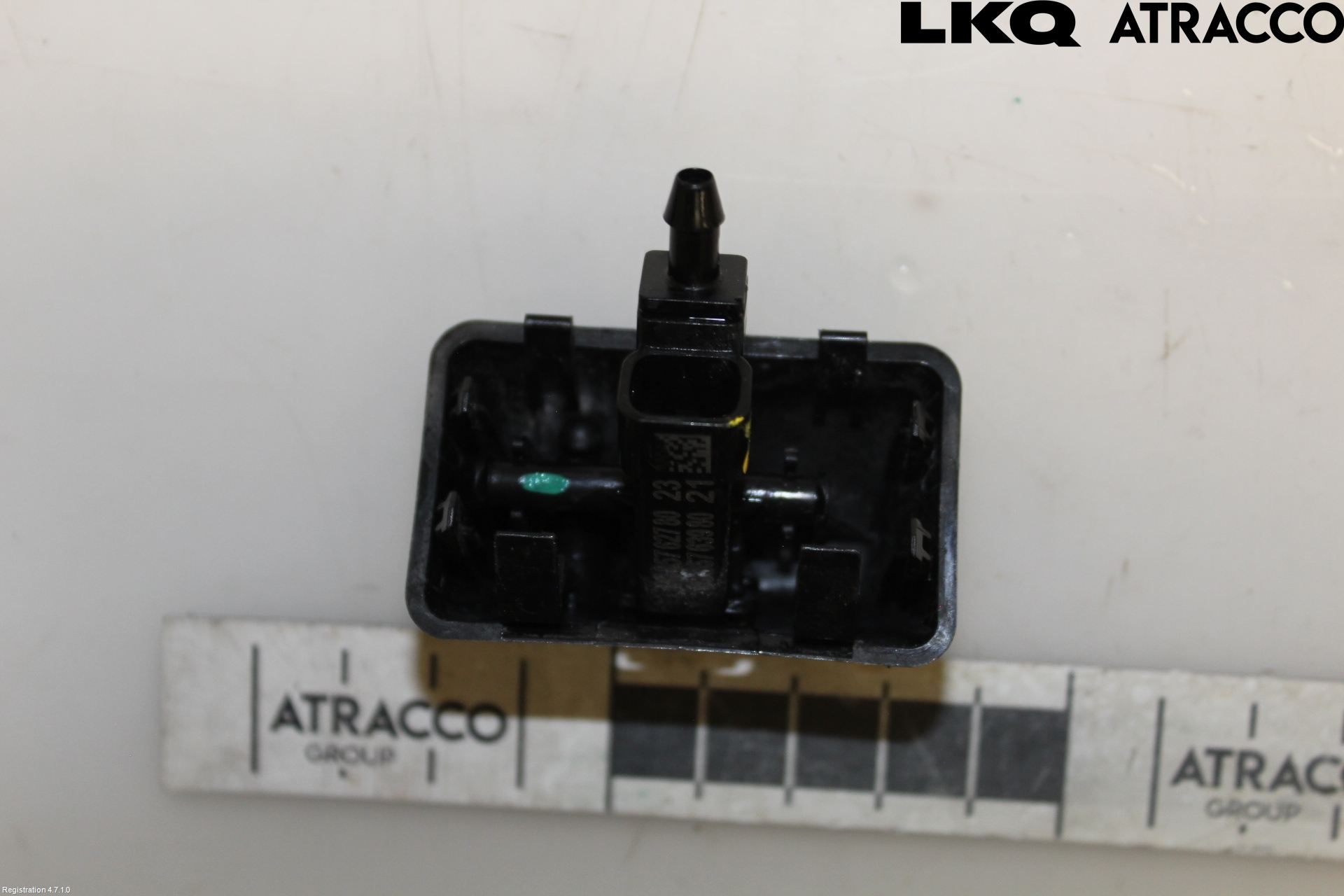 Opel CORSA F, CORSA-E 20- Spolarmunstycke Rutor