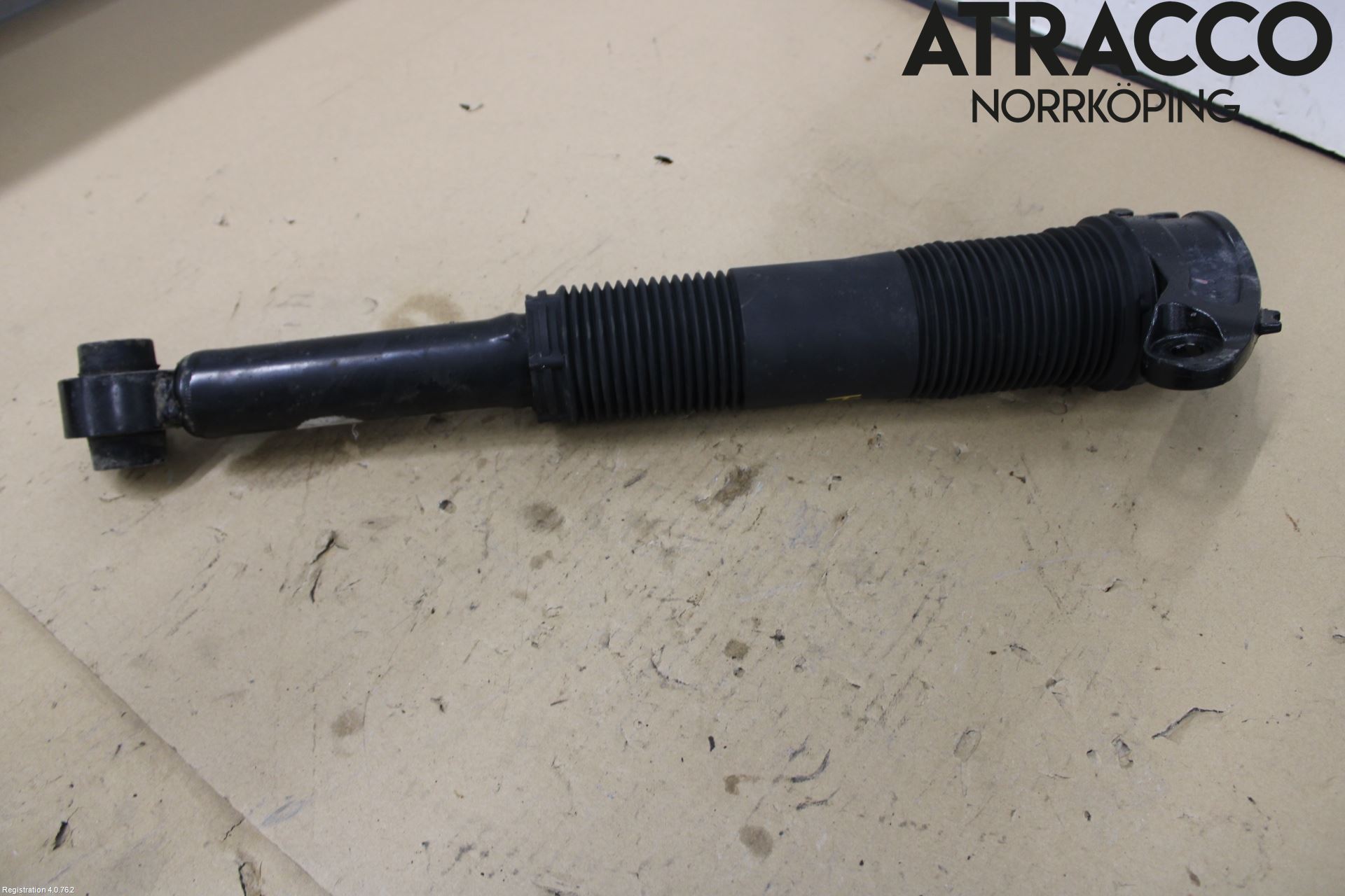 Jaguar E-PACE 17- Stötdämpare Bak