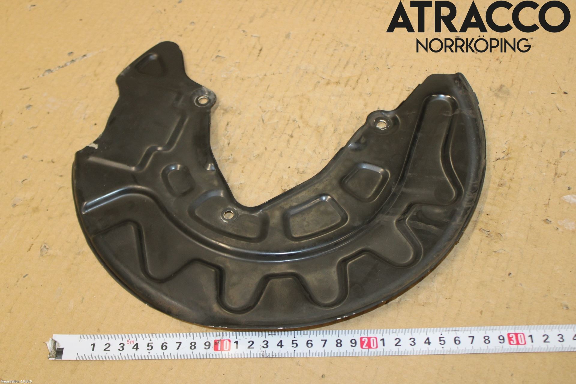 Audi Q3 F3 19- Bromssköld Fram