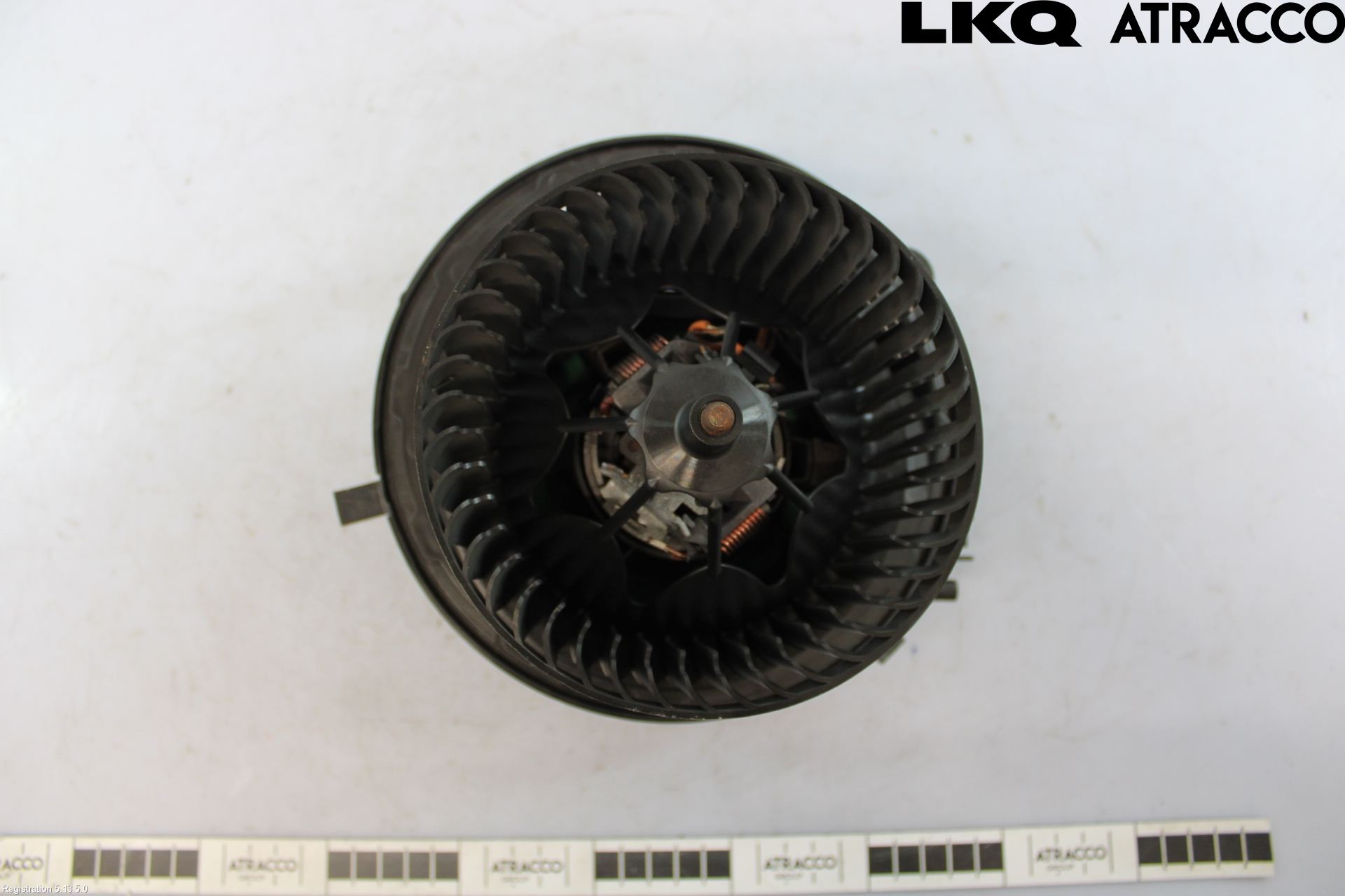 Volkswagen VW GOLF SPORTSVAN 15-20 Värmefläkt