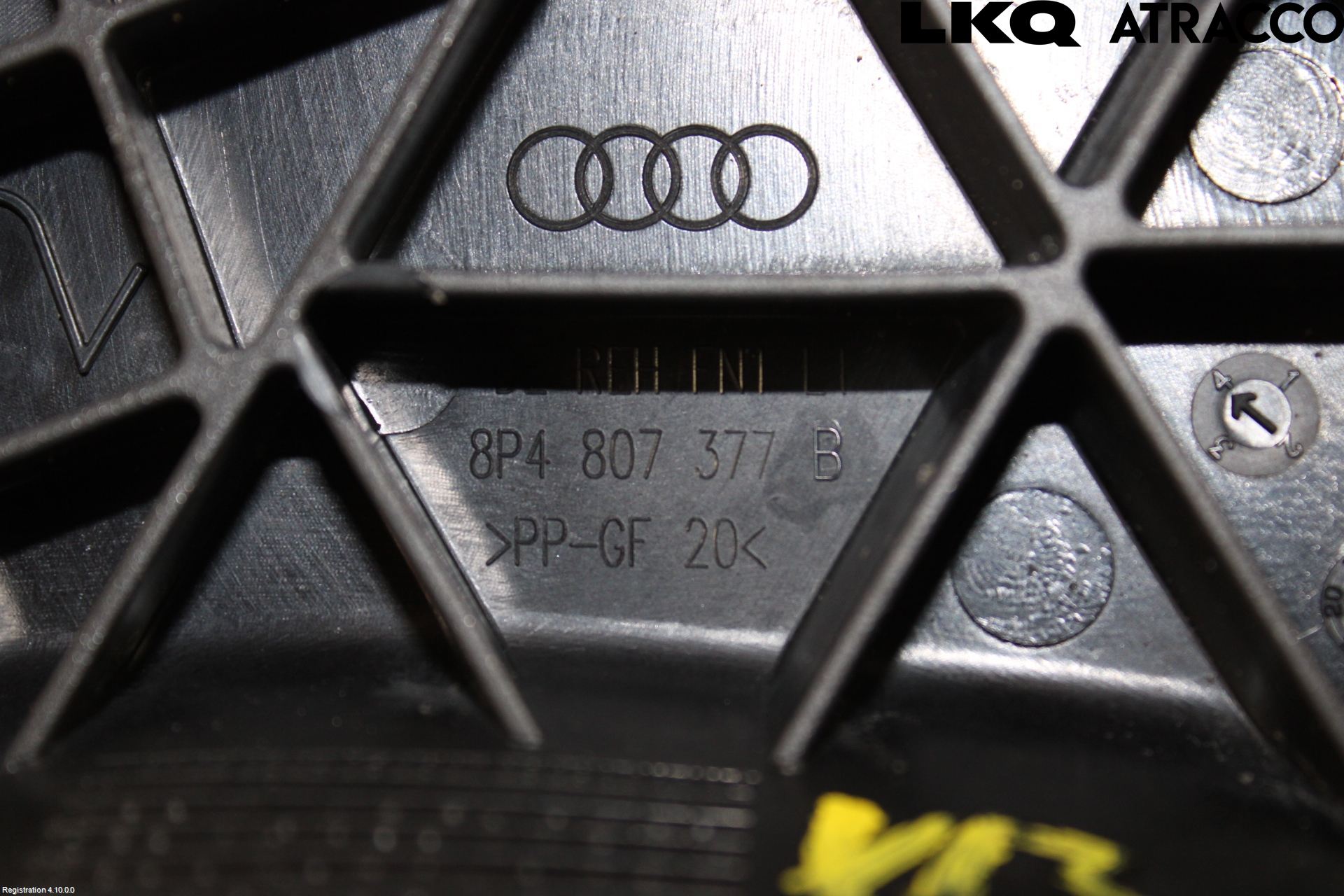 Audi A3/S3 05-13 Stötfångarfäste Bak Vä