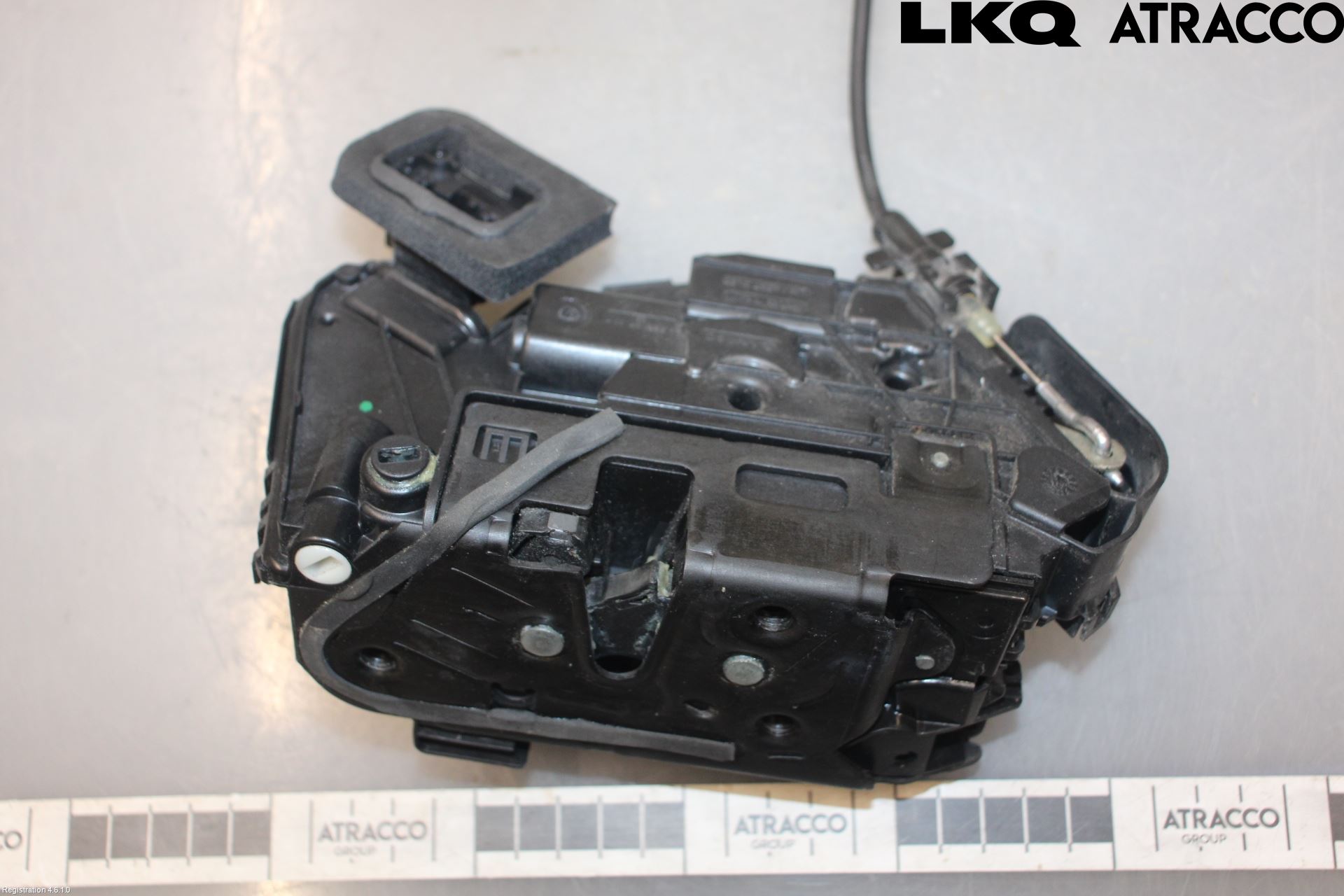 Volkswagen VW GOLF / E-GOLF VII 13-20 Låskista-Dörrlås
