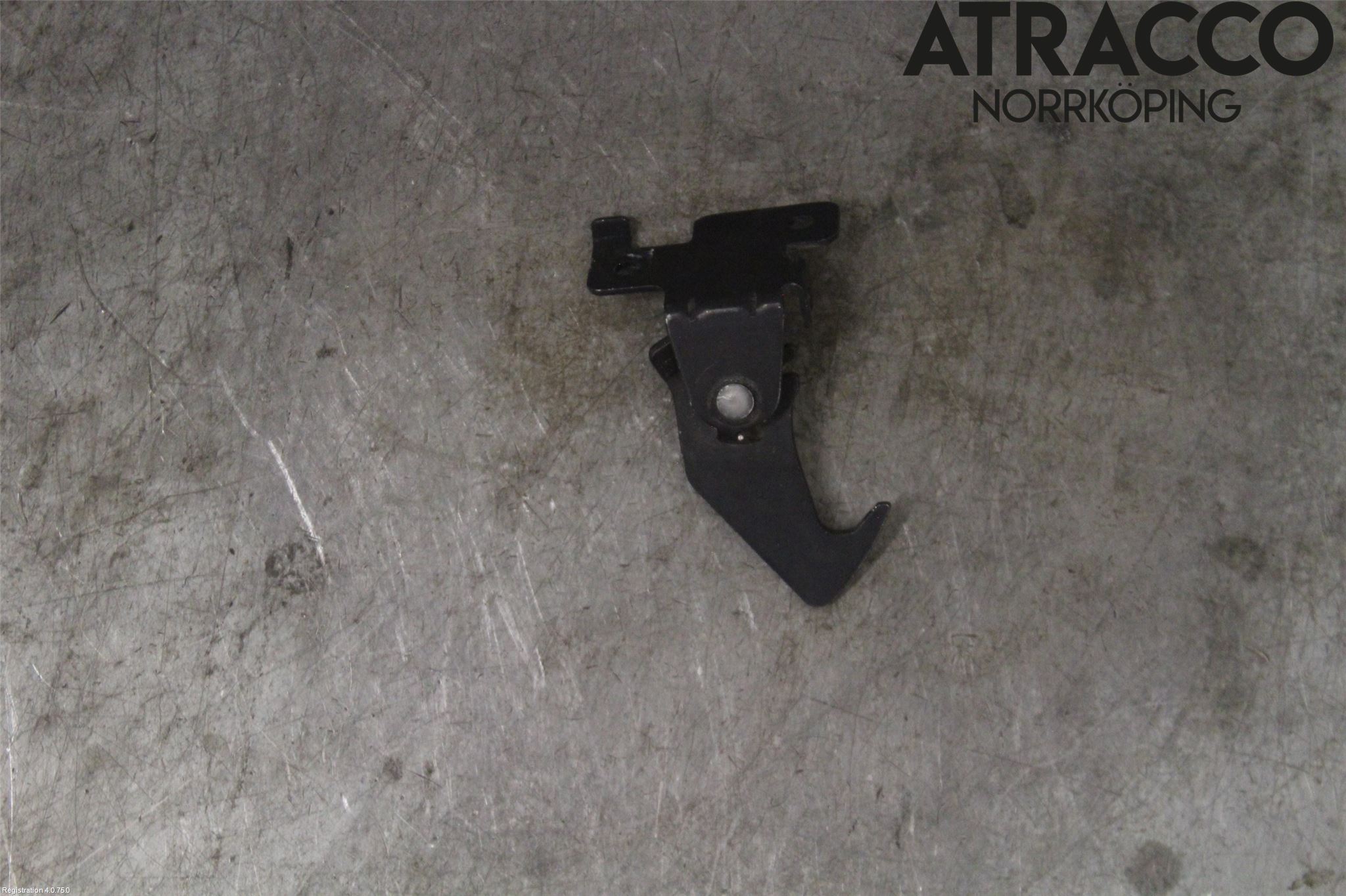 Jaguar I-PACE 18- Huvlås