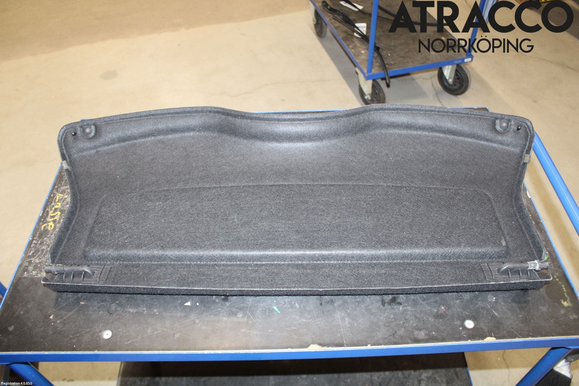 Ford FIESTA     06-08 Hatthylla