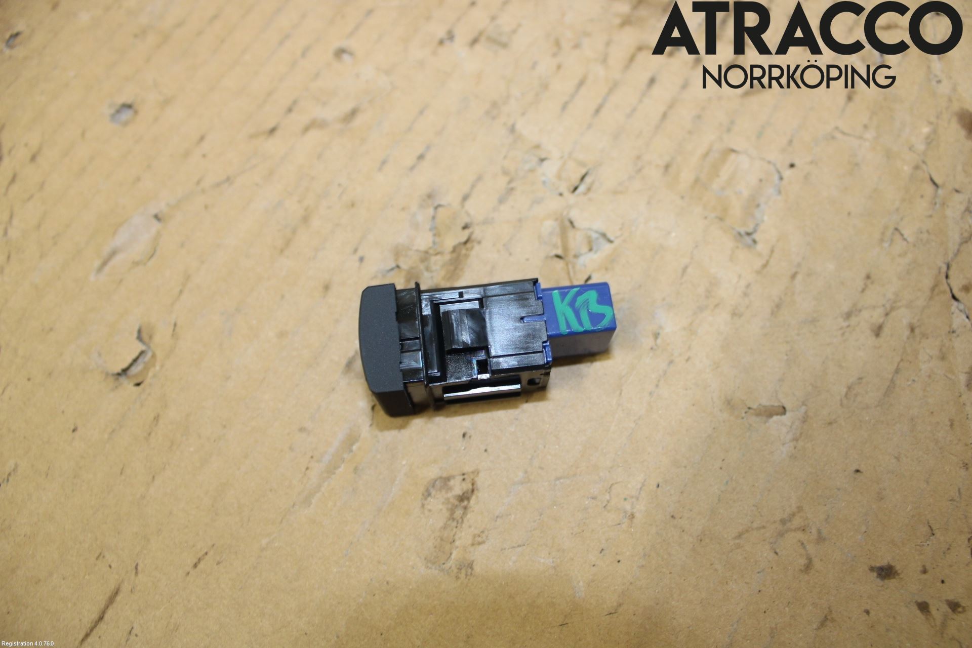 Toyota RAV4 19- Strömställare Baklucka