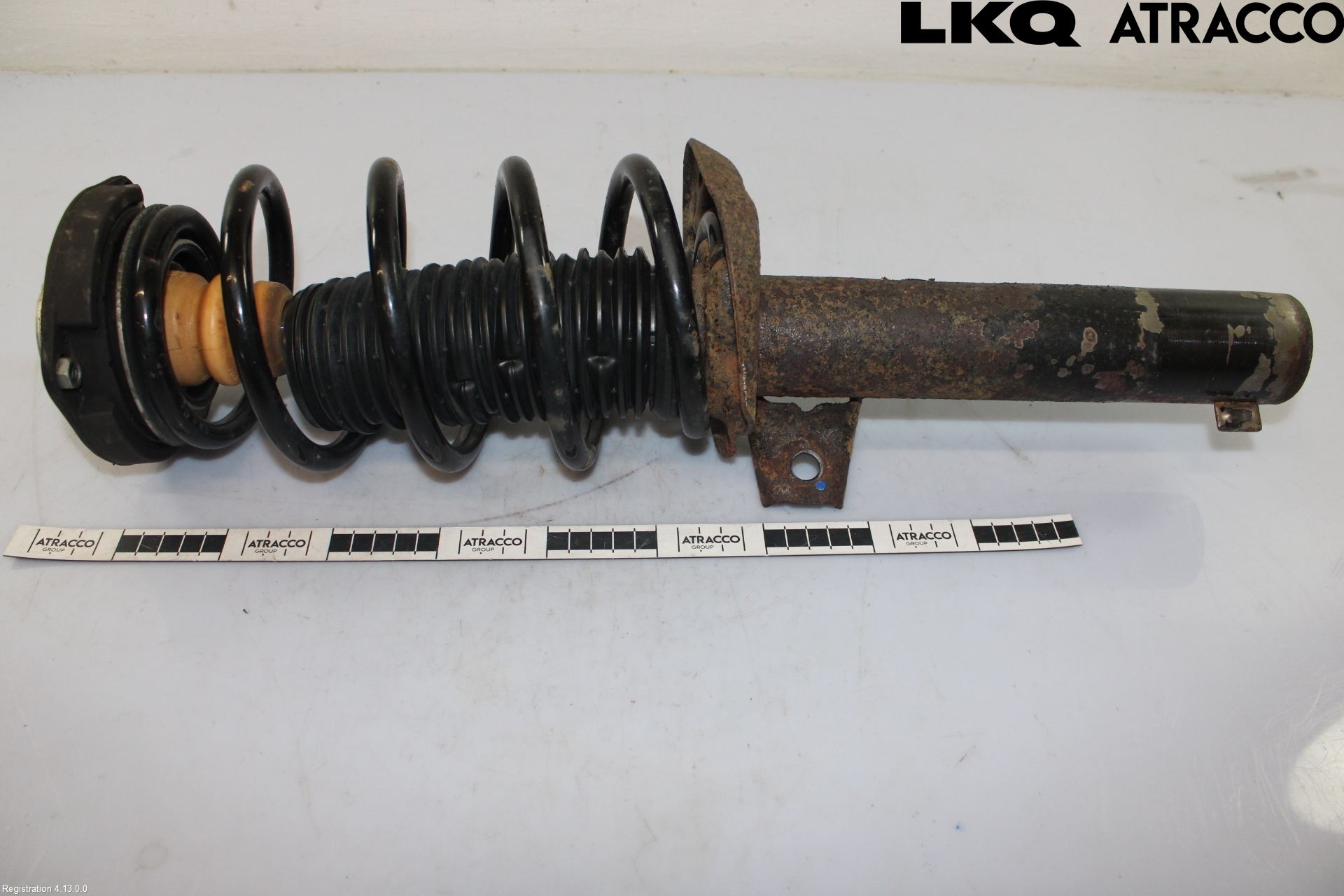 Volkswagen VW PASSAT 11-14 Stötdämpare Fram