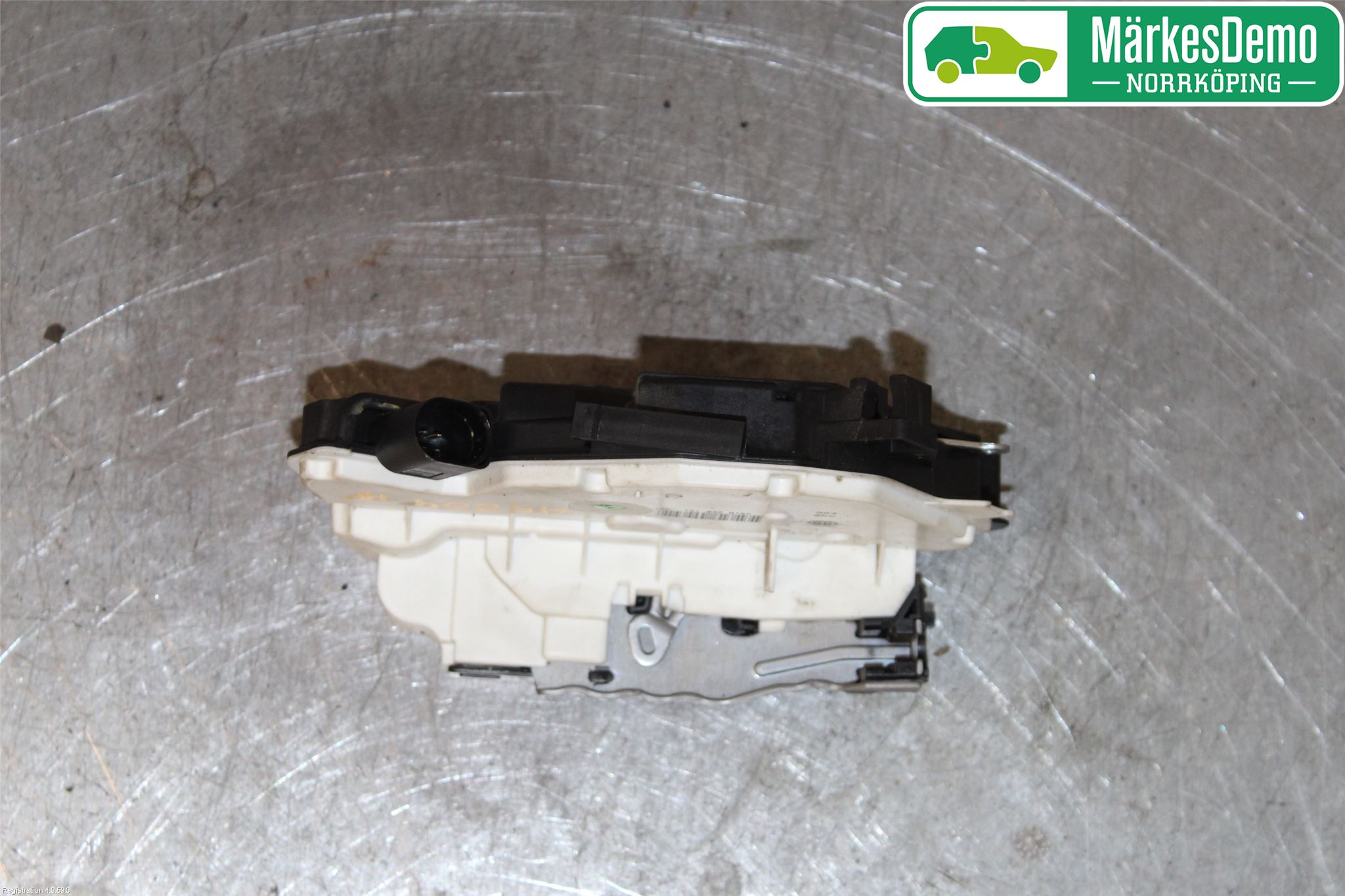 Volkswagen VW UP! / E-UP! Låskista-Dörrlås