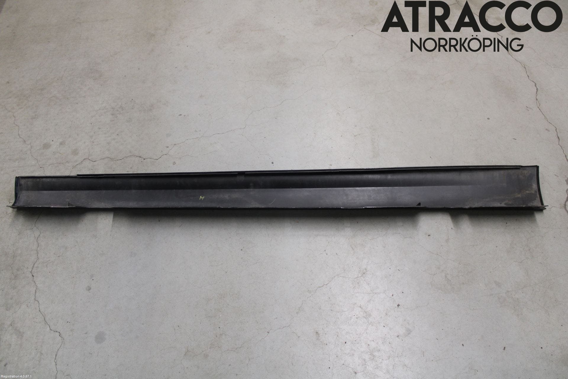 BMW 3 E90/91 SED/TOU 05-12 Sidokjol Hö