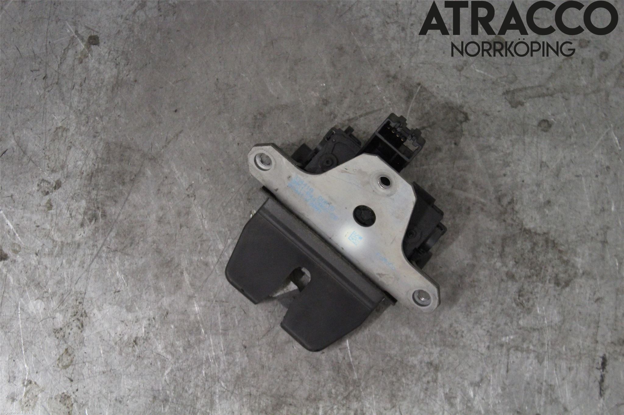 Ford FOCUS 08-11 Låskista Baklucka