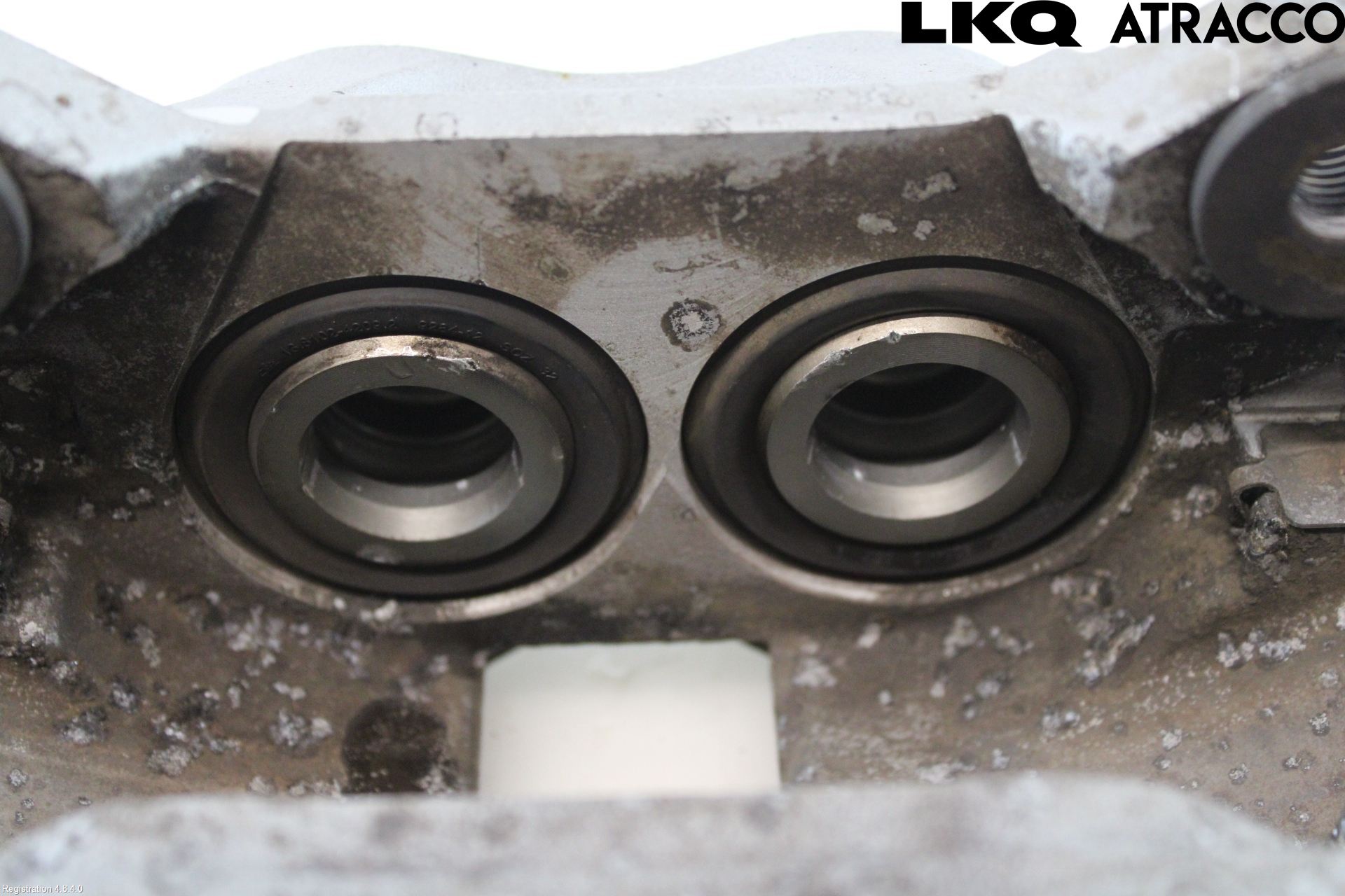 Audi A4/S4 B9 20- Bromsok Fram Vänster