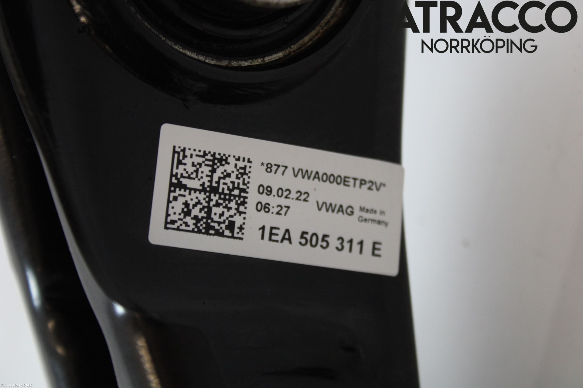 Cupra BORN 22- Bärarm Bak Vänster