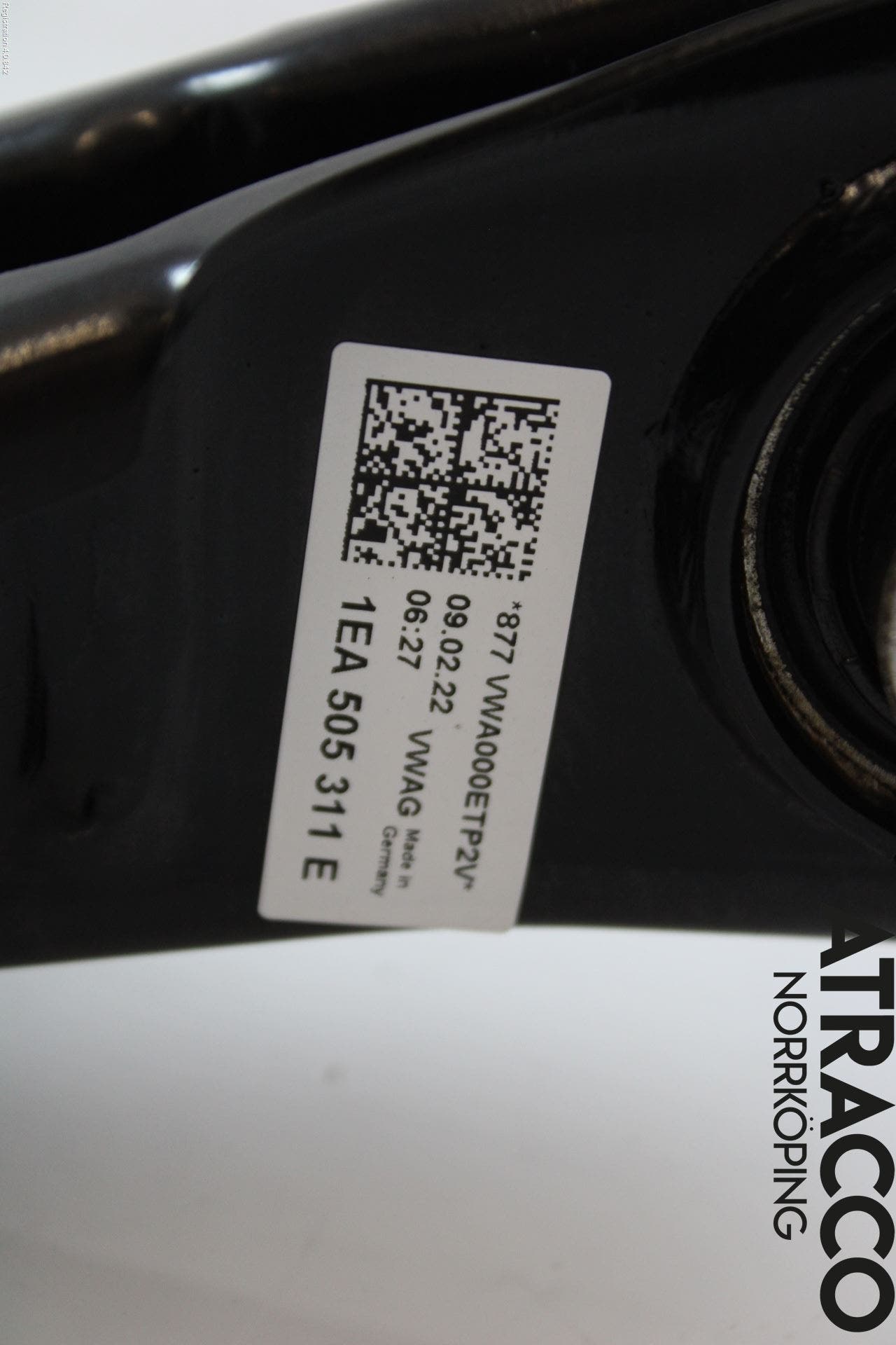 CUPRA BORN 22- Bärarm Bak Vänster