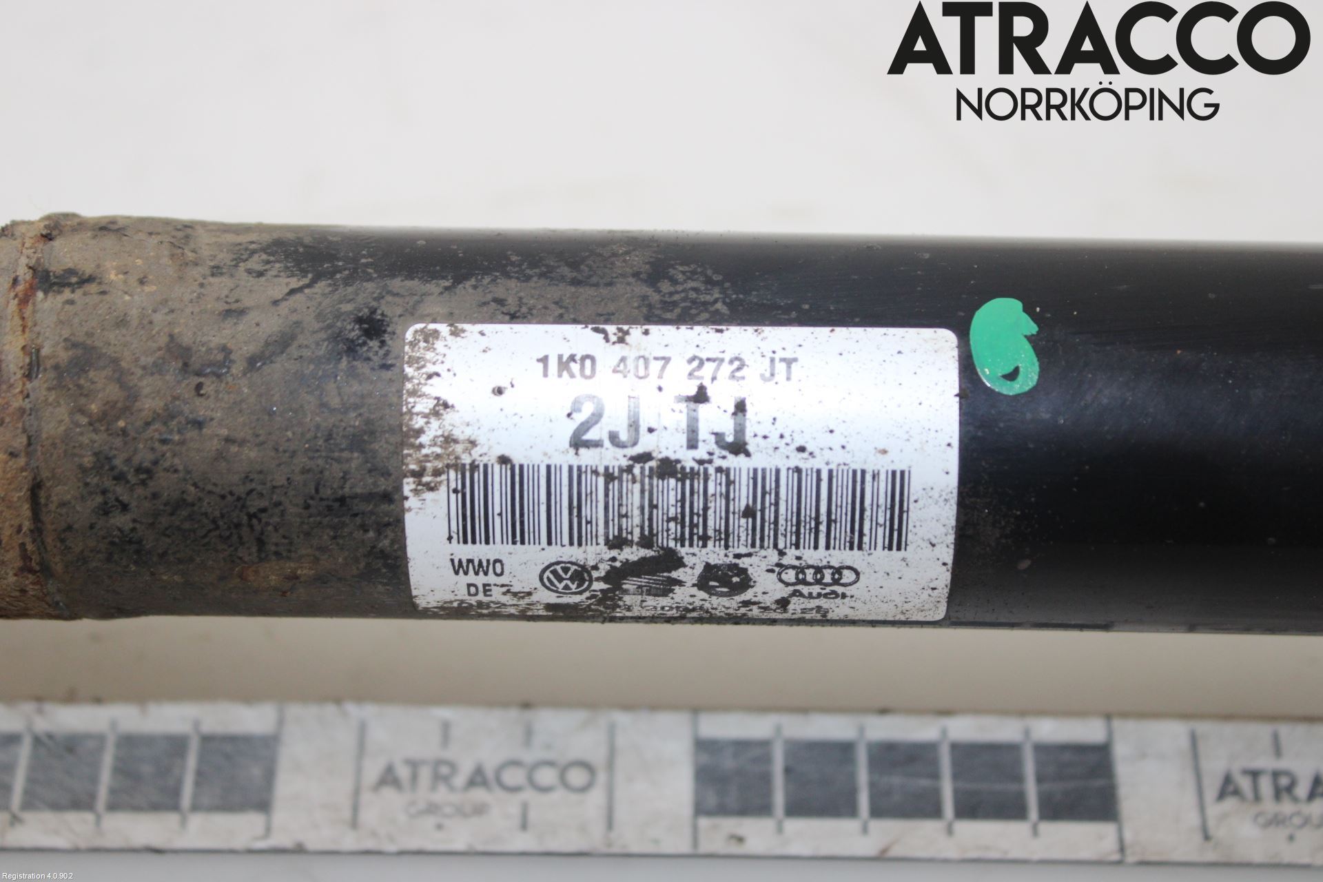 Volkswagen VW GOLF V 04-09 Drivaxel Fram Höger