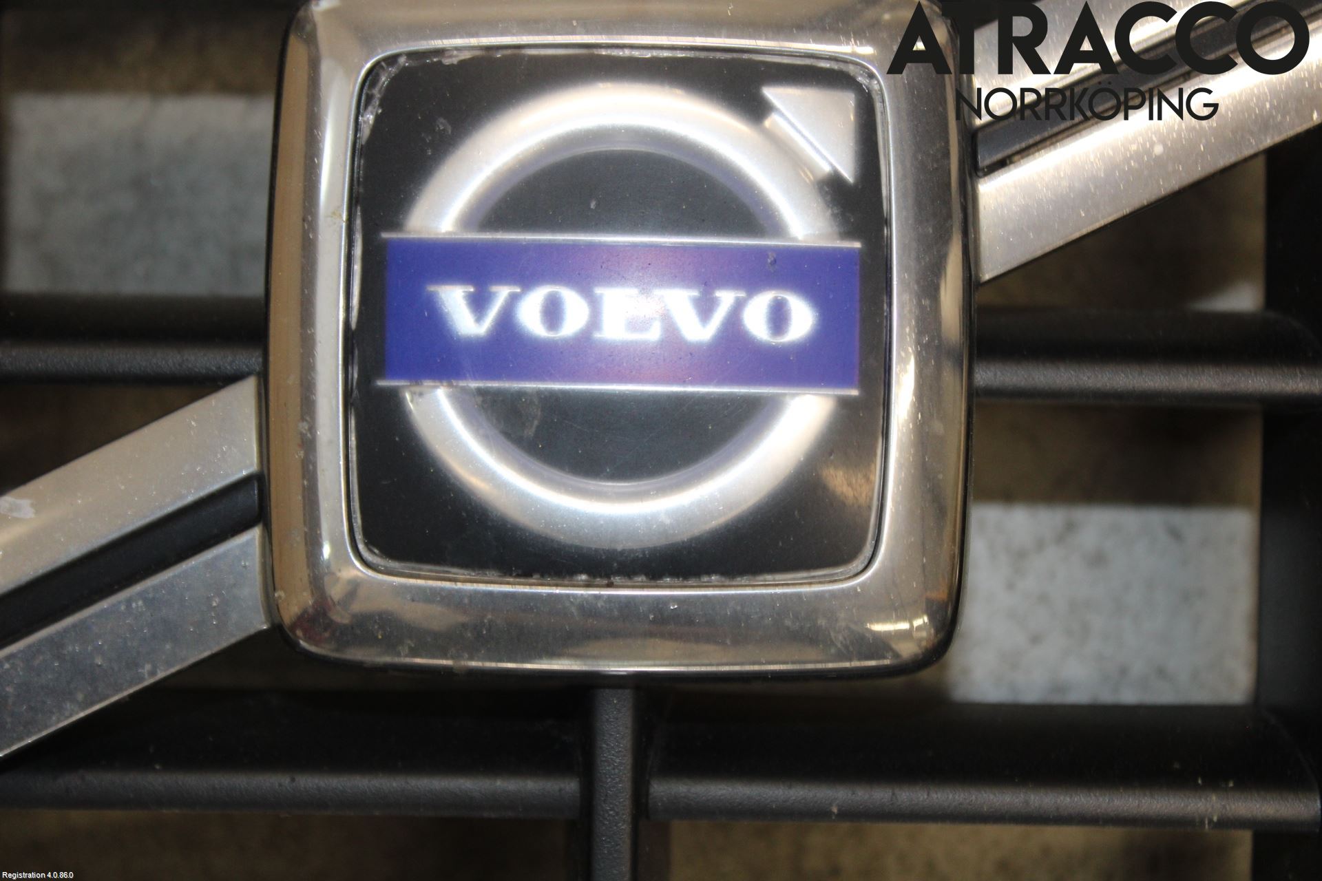 Volvo XC90 03-06 Grill Komp