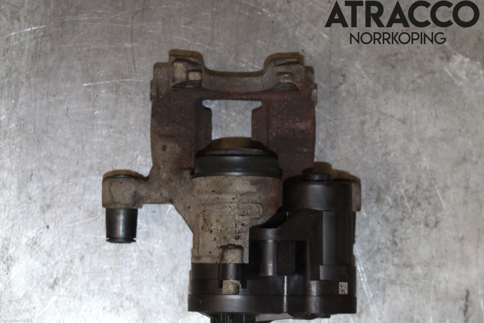 Volkswagen VW PASSAT 15-19 Bromsok Bak Vänster