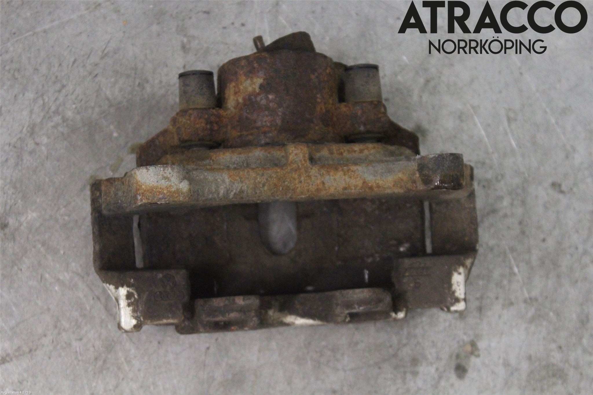 Volkswagen VW PASSAT 11-14 Bromsok Fram Höger