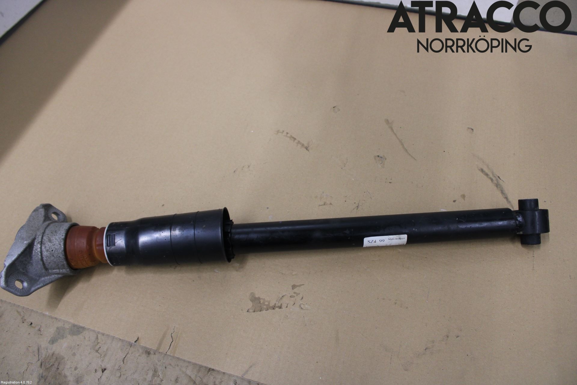 Audi A6 F2/C8 19- Stötdämpare Bak