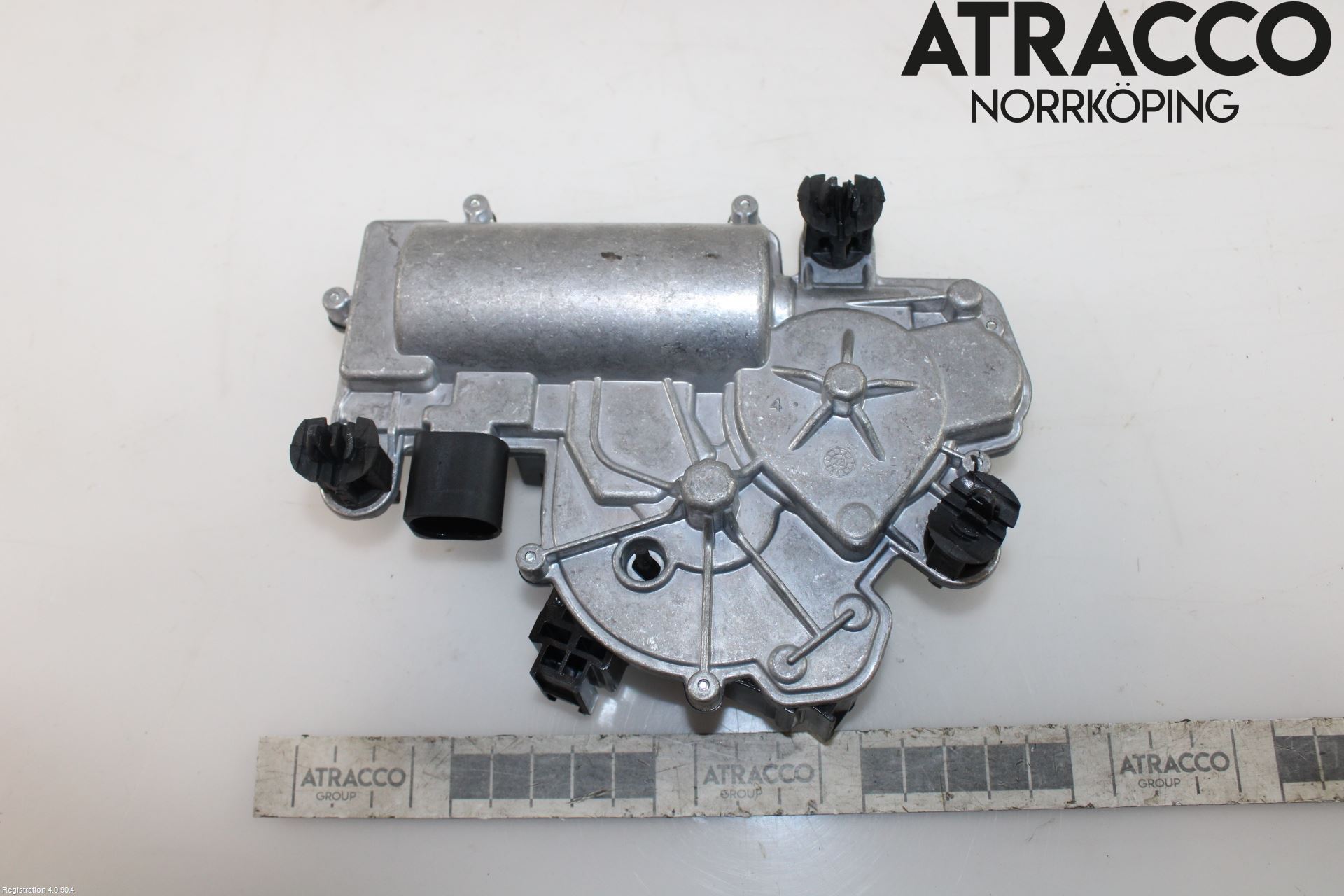 Audi A4/S4 B9 20- Bakluckeöppnare Automatisk