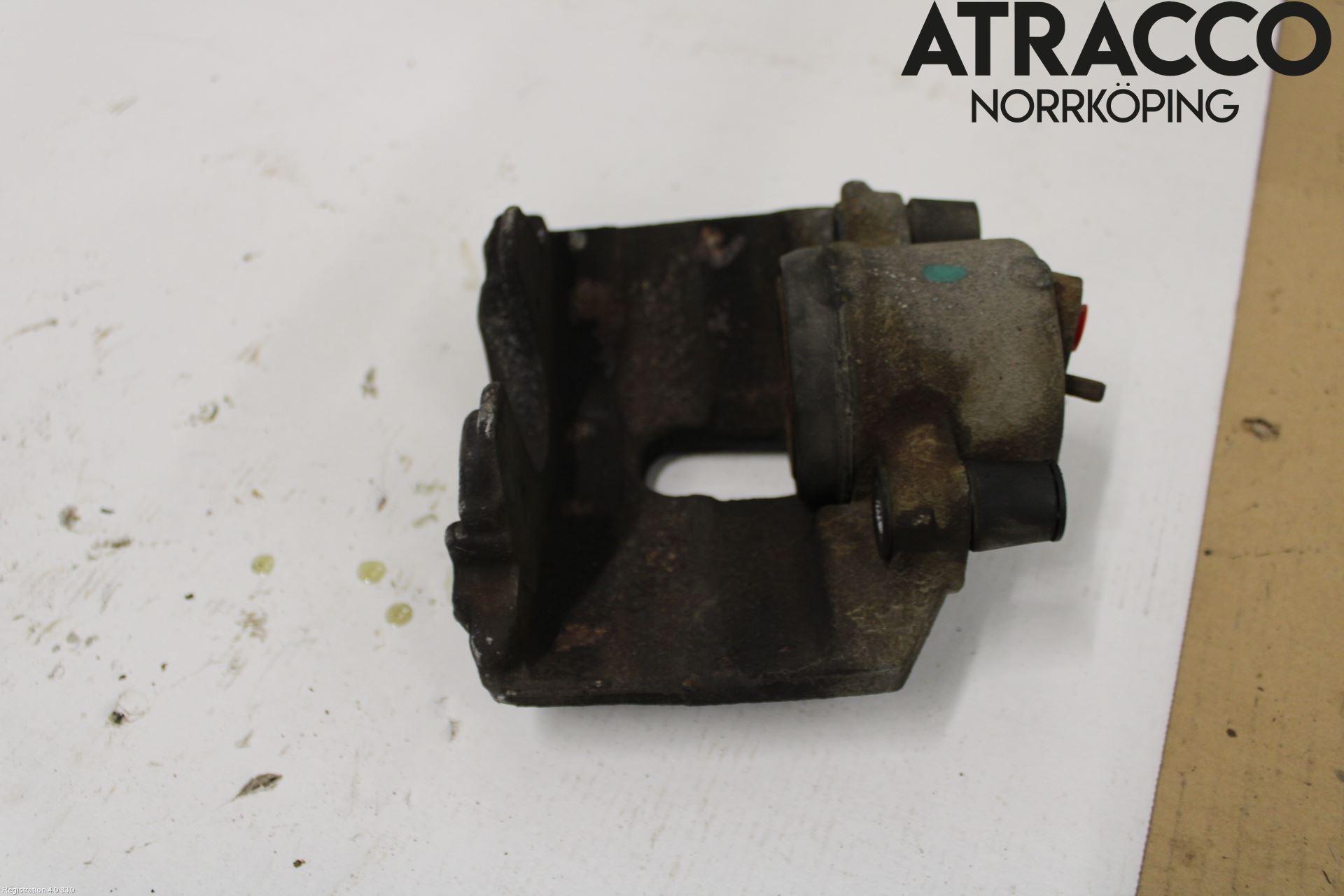 Volkswagen VW PASSAT 11-14 Bromsok Fram Vänster