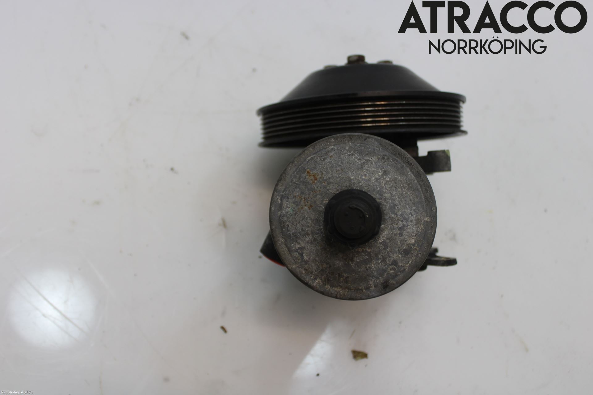 Mercedes-Benz MB 190    (W201) 82-93 Styrservopump
