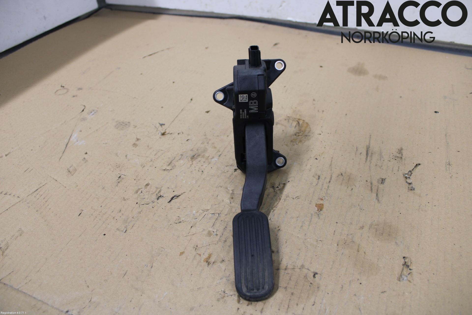 Toyota YARIS XP21 20- Gaspedal