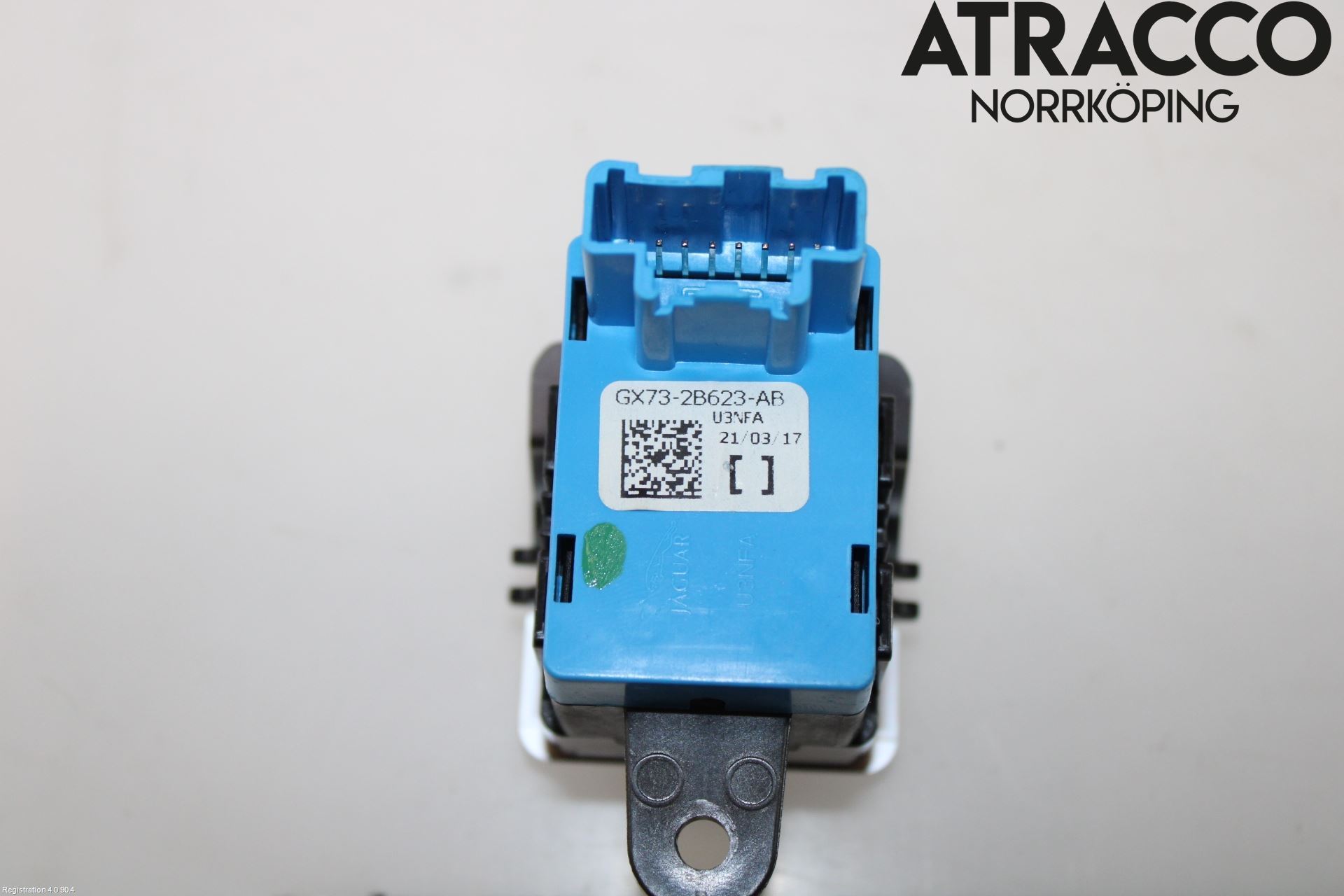 Jaguar F-PACE Strömställare Parkeringsbroms