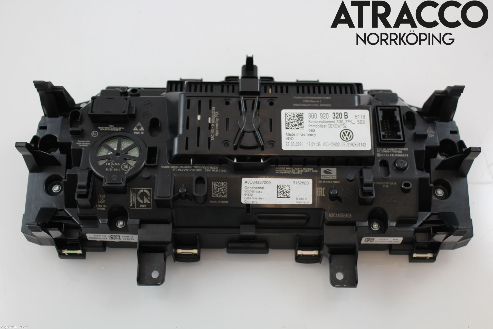 Volkswagen VW PASSAT 20-24 Instrument Komb