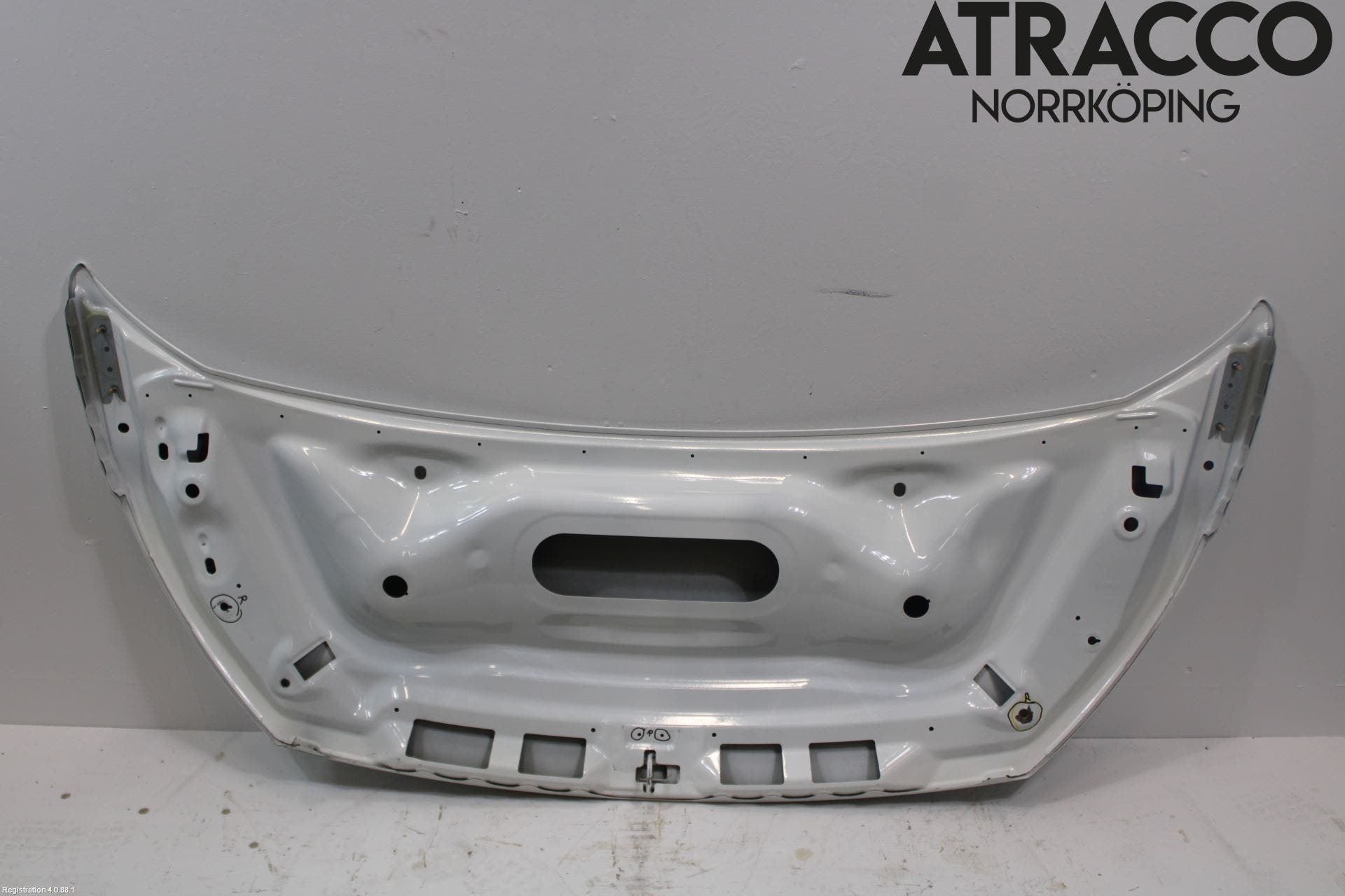 Peugeot EXPERT 07-14 Huv Fram