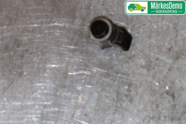 Volkswagen VW TRANSP/CARAVELLE (T6) 16-22 Parkeringshjälp Frontsensor
