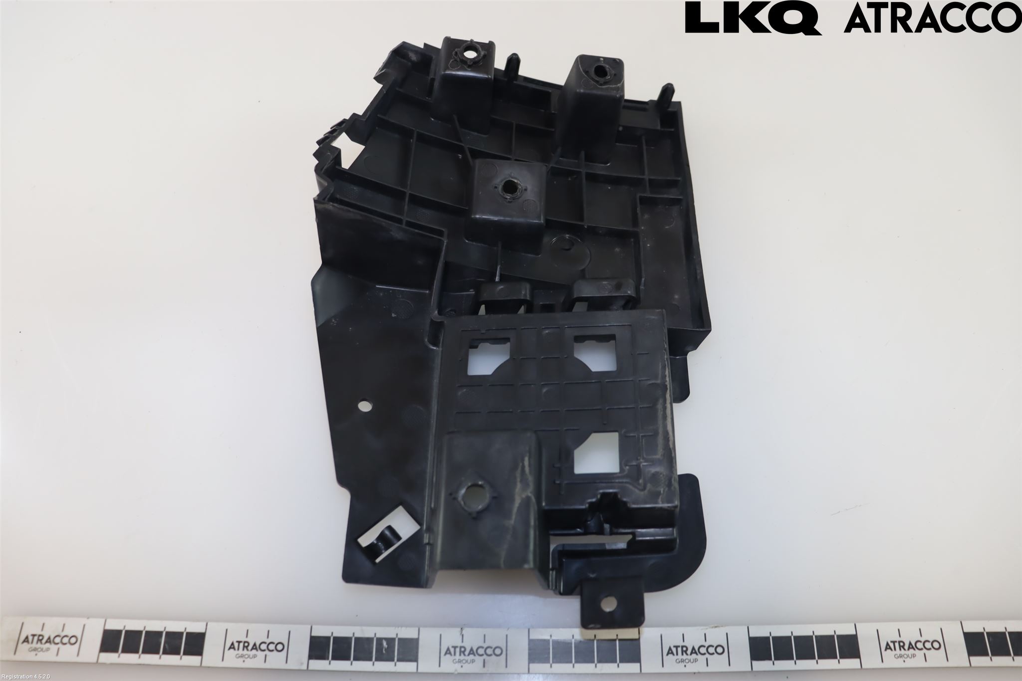 Volvo V60 14-18 Stötfångarfäste Bak Vä