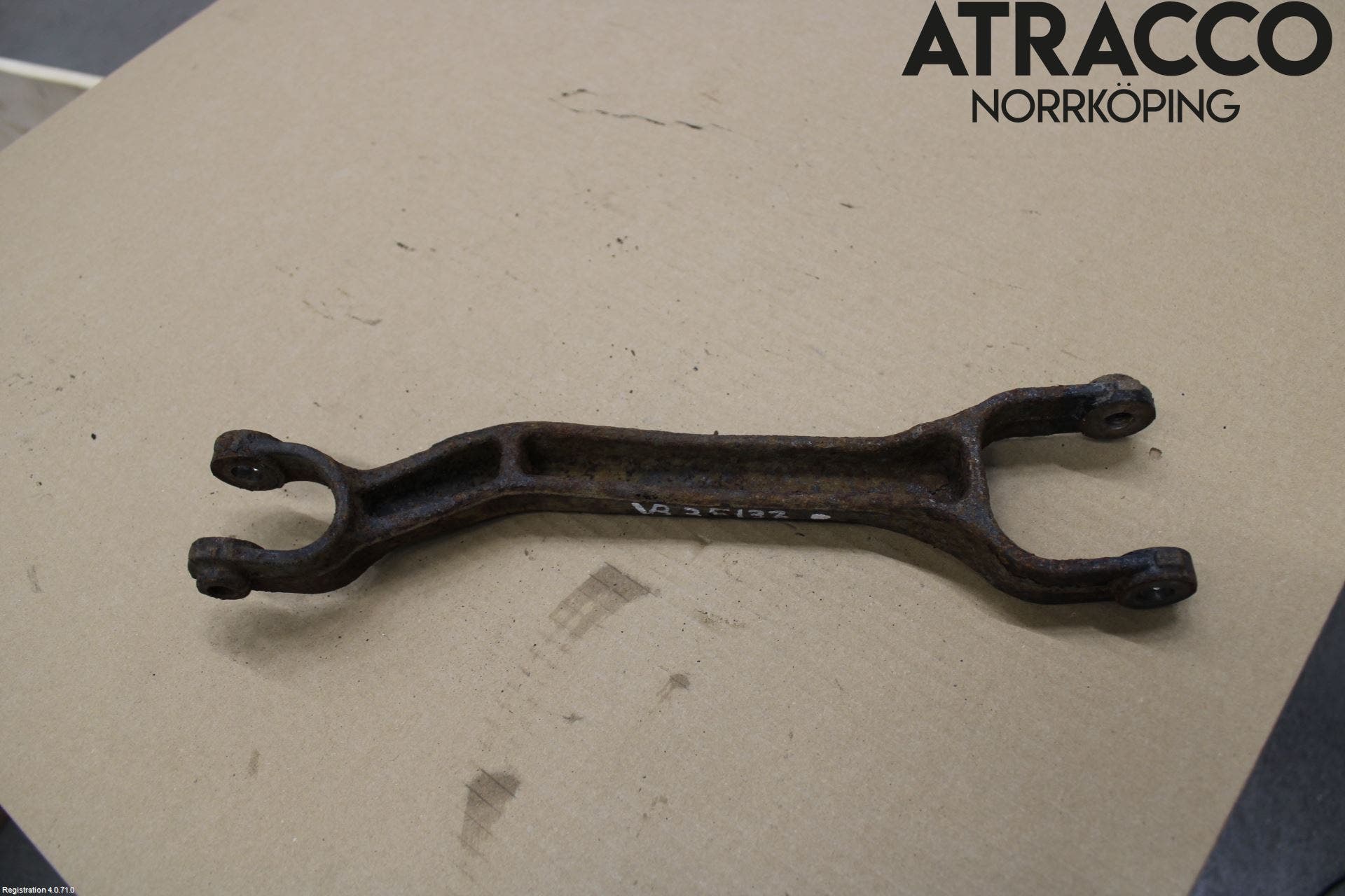 Volvo XC90 03-06 Momentstag Bak