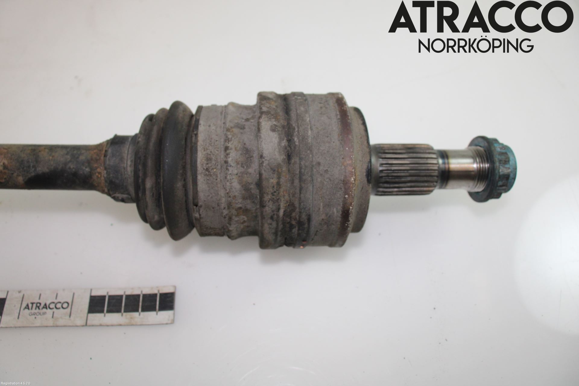 Mercedes-Benz MB E-KLASS (W213) 16-23 Drivaxel Bak Vänster