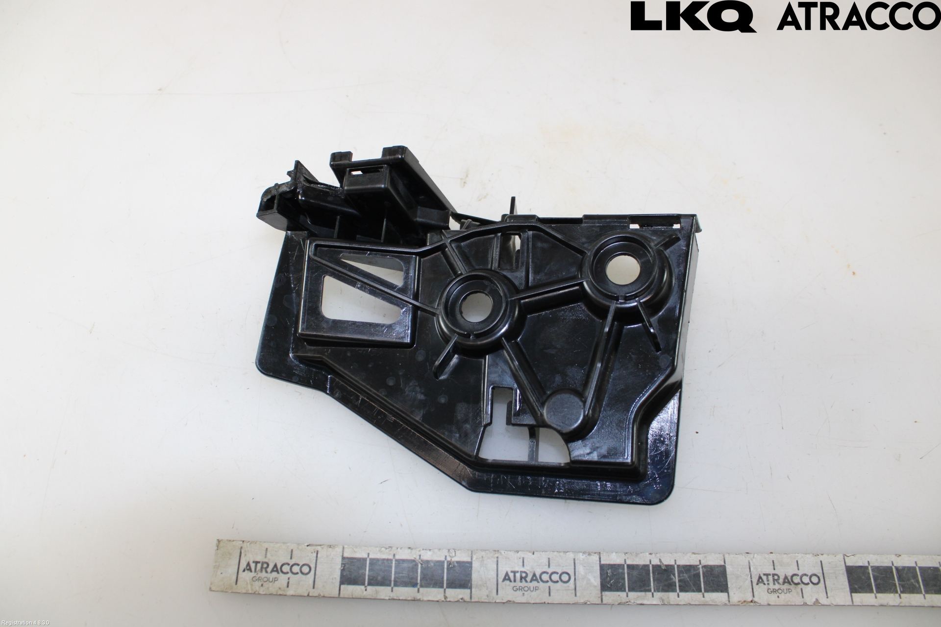 Volkswagen VW TIGUAN 16-24 Stötfångarfäste Bak Hö
