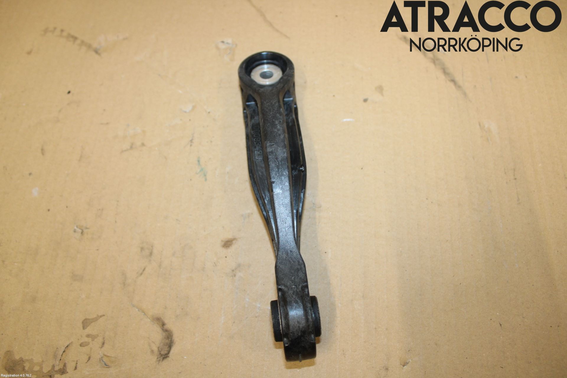 Audi A6 F2/C8 19- Krängningshämmarstag Bak