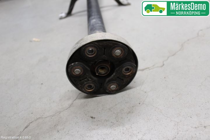 Volkswagen VW TIGUAN 16-24 Mellanaxel Komp