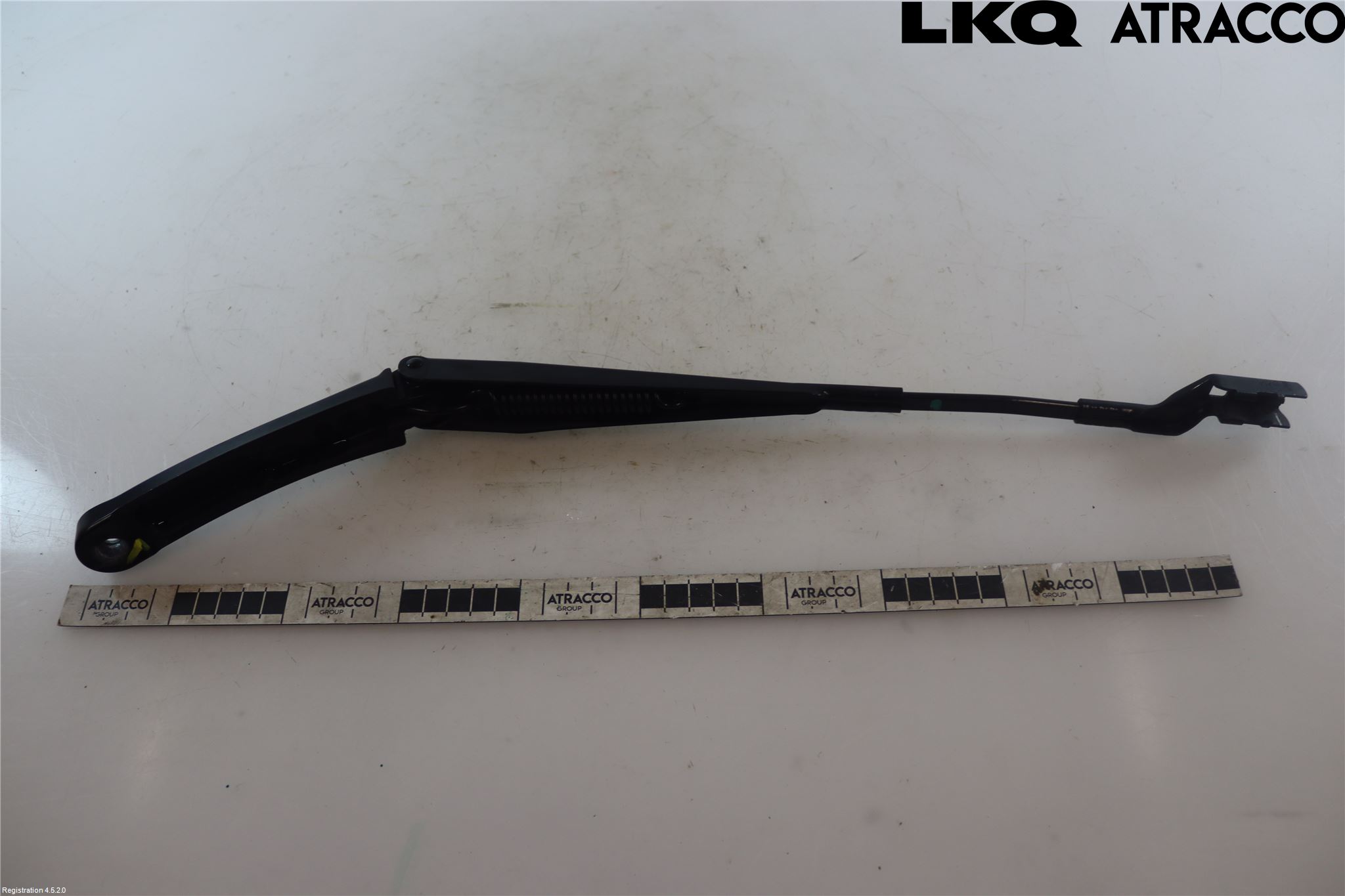 Volkswagen VW JETTA VI 11- Torkararm Armar Vindruta