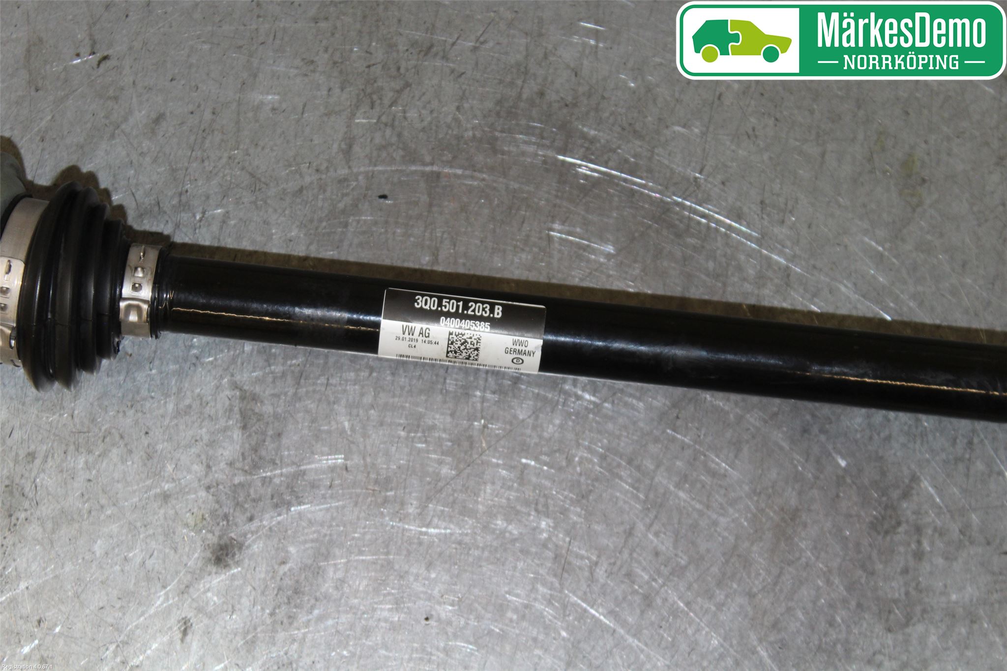 Skoda SUPERB 16-24 Drivaxel Bak Vänster