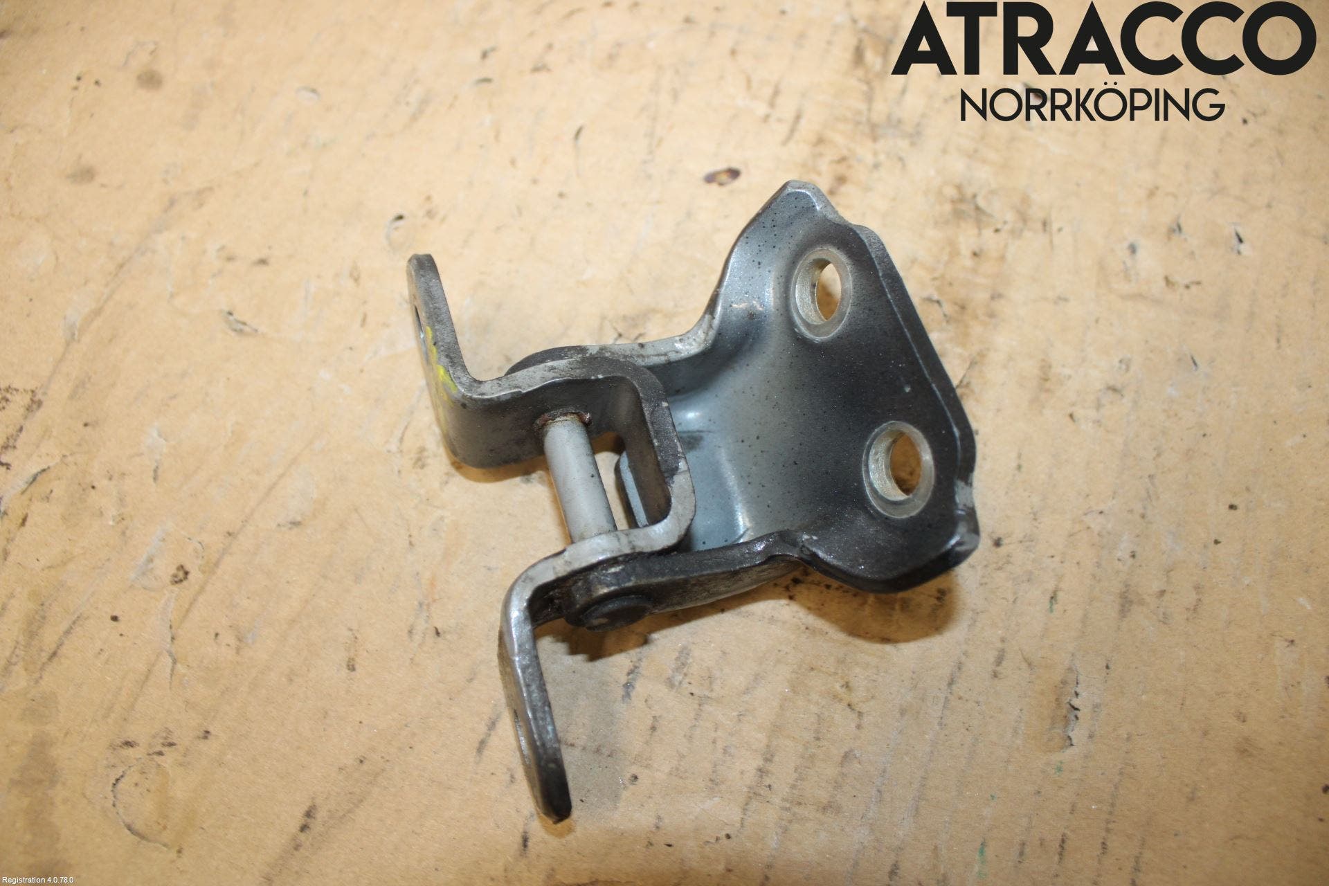 Toyota YARIS XP90 06-11 Dörrgångjärn