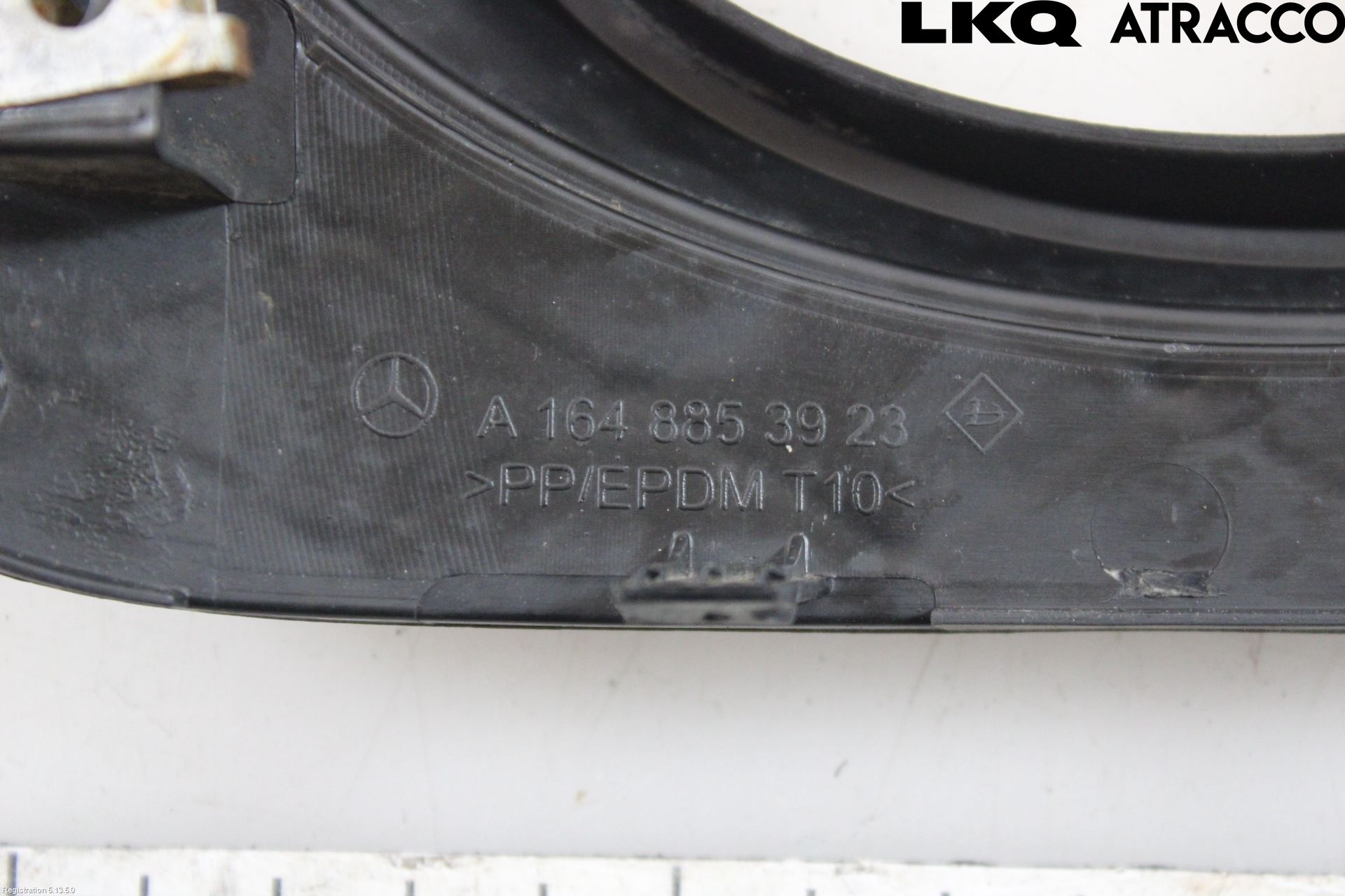 Mercedes-Benz MB ML (W164) 05-11 Dimljussarg Fram