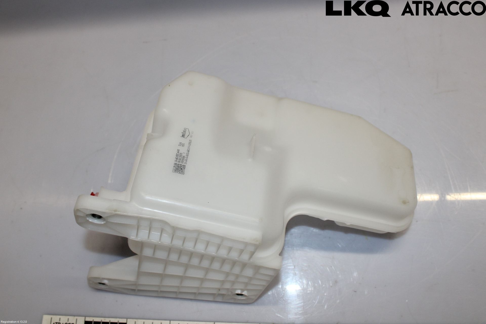 Volkswagen VW PASSAT 24- Spolartank Vindruta-Strål